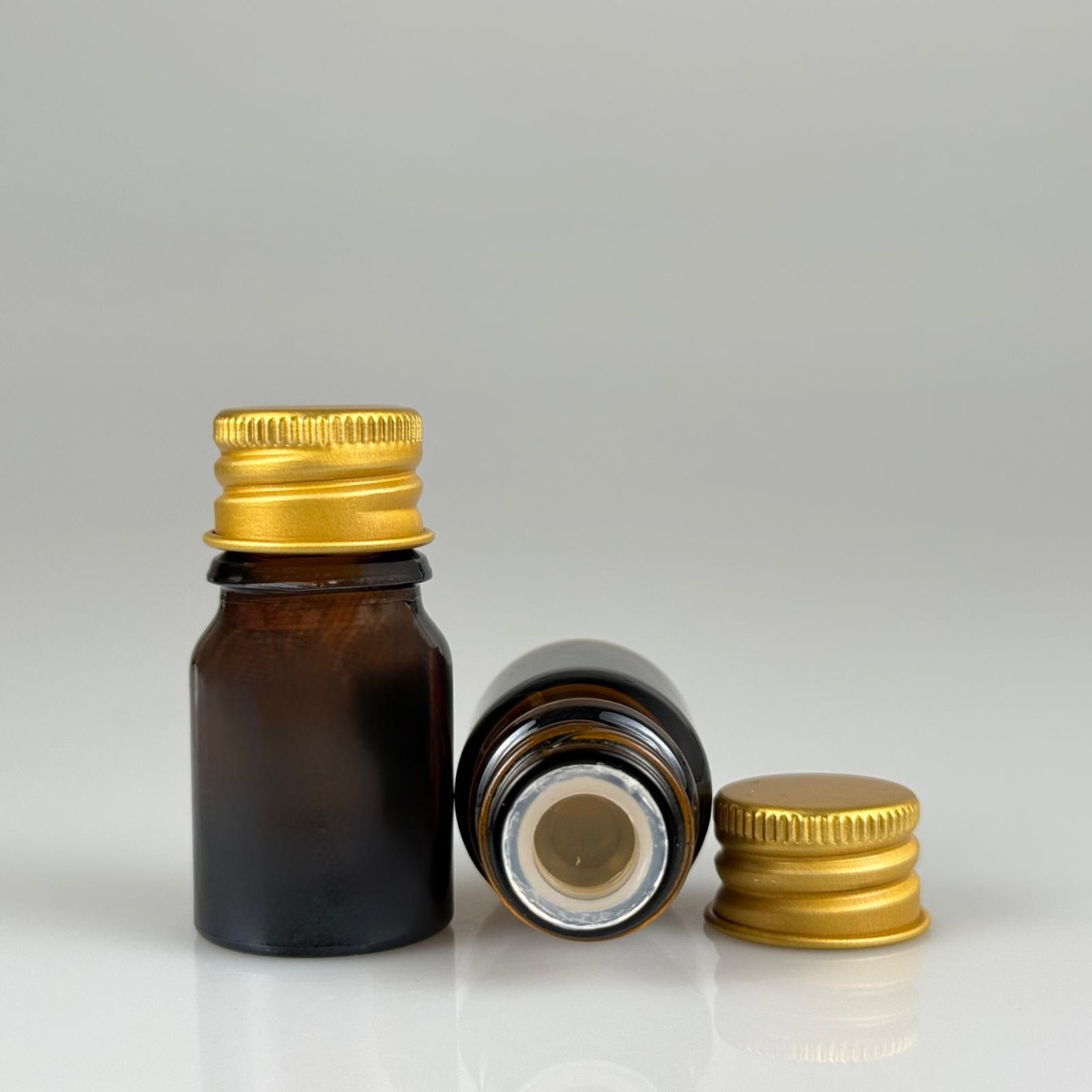 3 CC AMBER CAM ŞİŞE + KÖPÜK CONTALI GOLD ALÜMİNYUM METAL KAPAKLI + KÖR TIPALI TAKIM - 3 ML KAHVERENGİCAM ŞİŞE