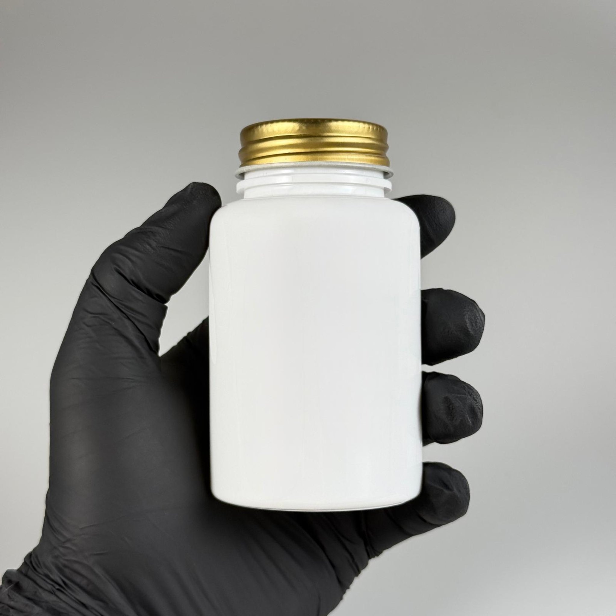 150 CC BEYAZ PET TABLET ŞİŞESİ - GOLD METAL KAPAKLI - 150 ML KAPSÜL KUTUSU - İLAÇ ŞİŞESİ - MEDİKAL HAP ŞİŞESİ - FARMASÖTİK KAVANOZ