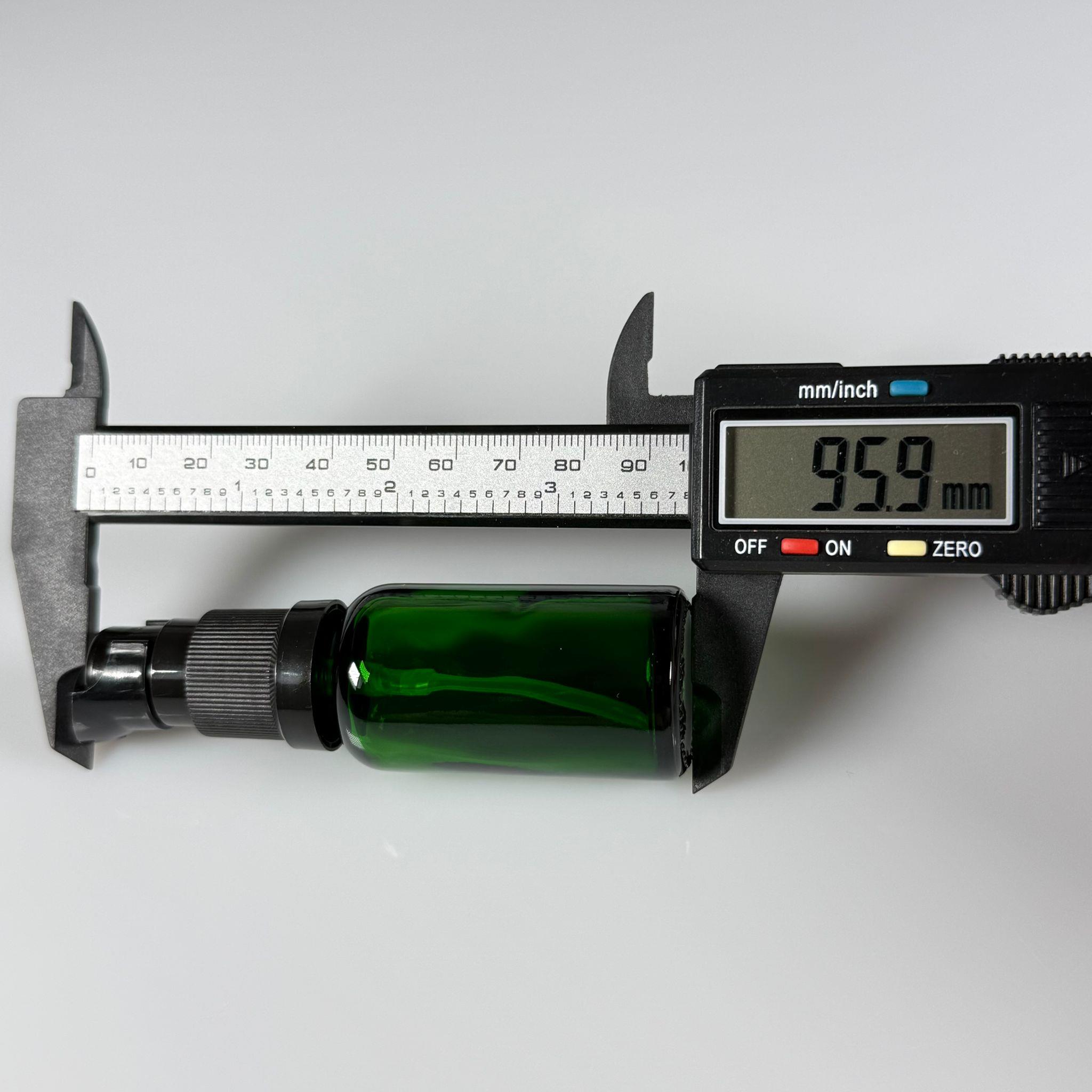 20 CC YEŞİL CAM ŞİŞE - SIZDIRMAZ ETEKLİ SİYAH LOSYON POMPALI TAKIM - 20 ML LOSYON ŞİŞESİ - YAĞ, KREM GİBİ YOĞUN KIVAMLI SIVILAR İÇİN CAM AMBALAJ