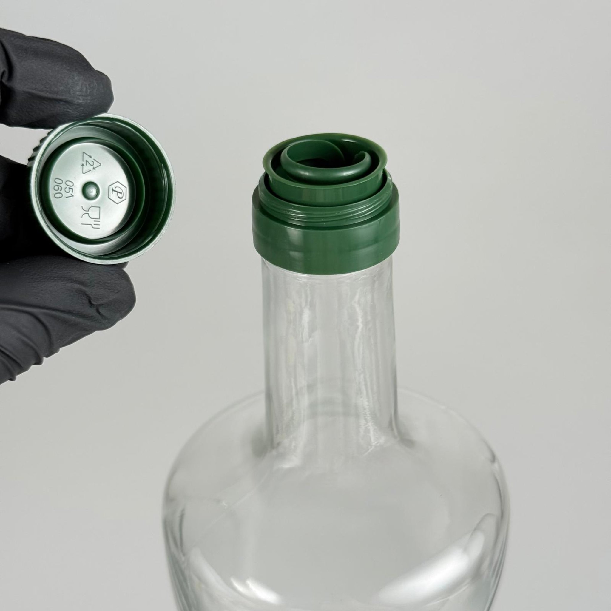 1000 CC DESENLİ DORİKA ŞEFFAF CAM ŞİŞE + YEŞİL ÇAKMA KAPAKLI TAKIM - 1000 ML MANTAR TIPALI ÇAKMA AĞIZ  CAM ŞİŞE