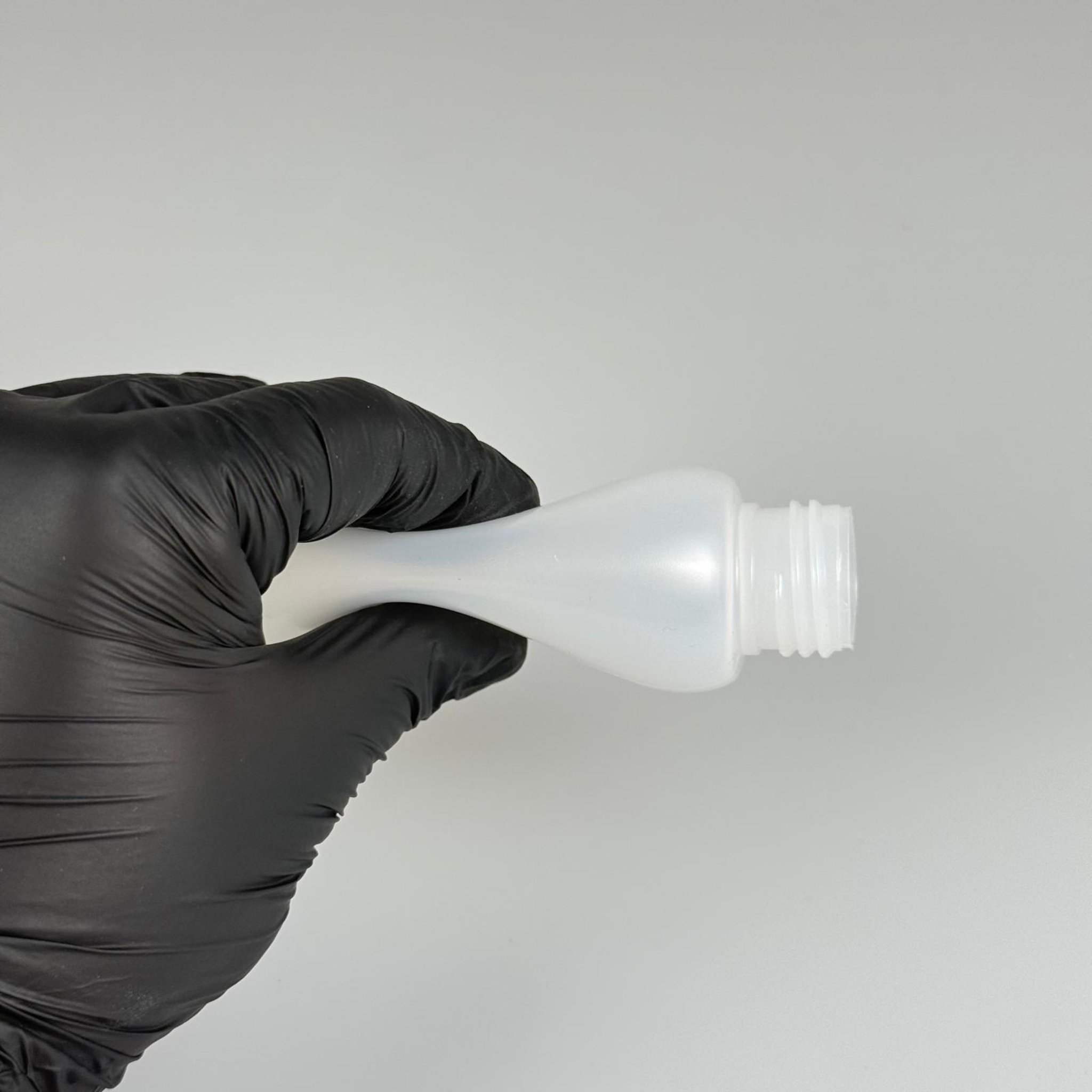 100 ML SIKILABİLİR YUMUŞAK PE POLİETİLEN PLASTİK ŞİŞE - CONTALI BEYAZ KAPAKLI ASETON ŞİŞESİ - 100 cc sos, yağ, kartuş, mürekkep vb için boş şişeler