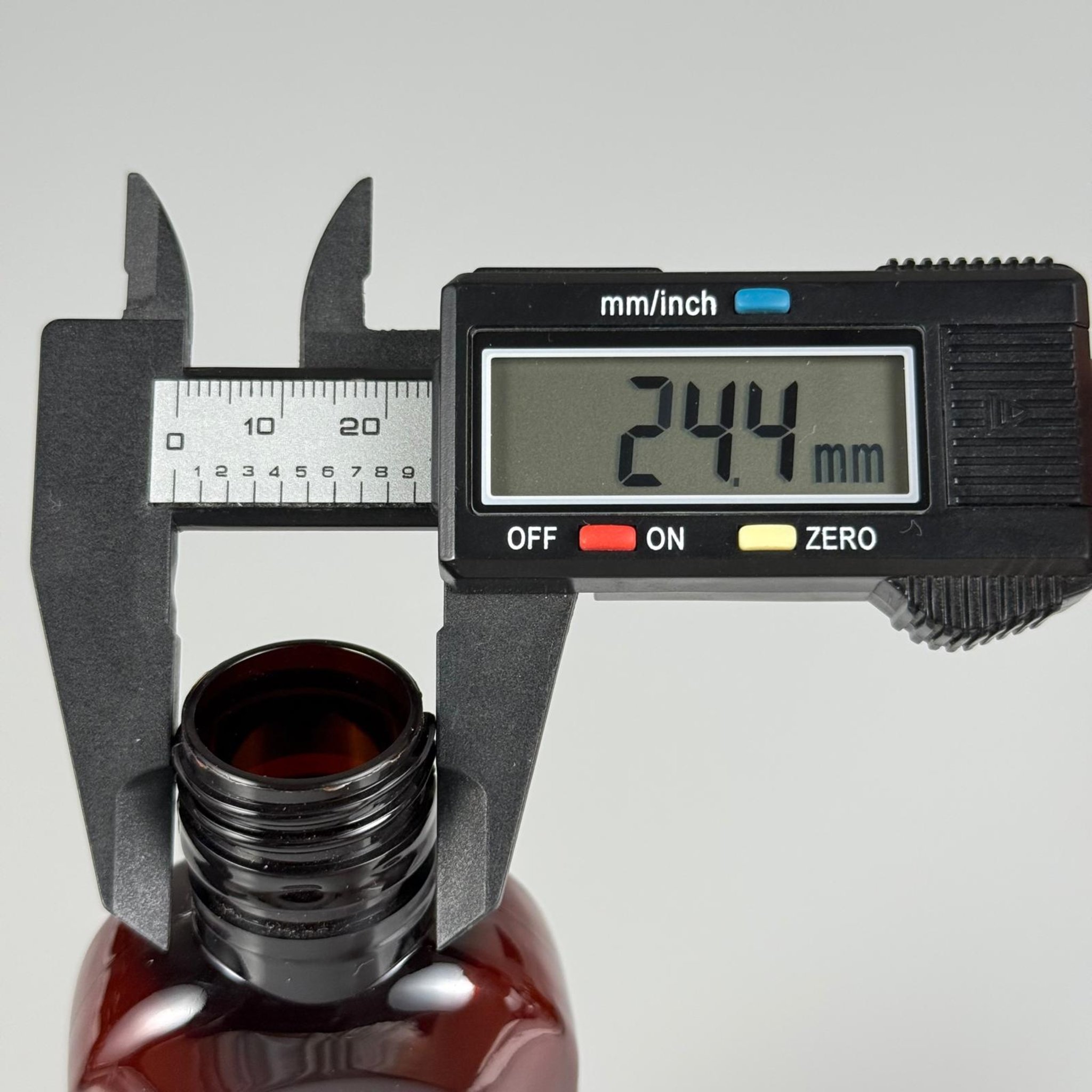 125 CC AMBER YASSI PET ŞİŞE - 25 AĞIZ - 125 ML YASSI PLASTİK KAHVERENGİ ŞİŞE