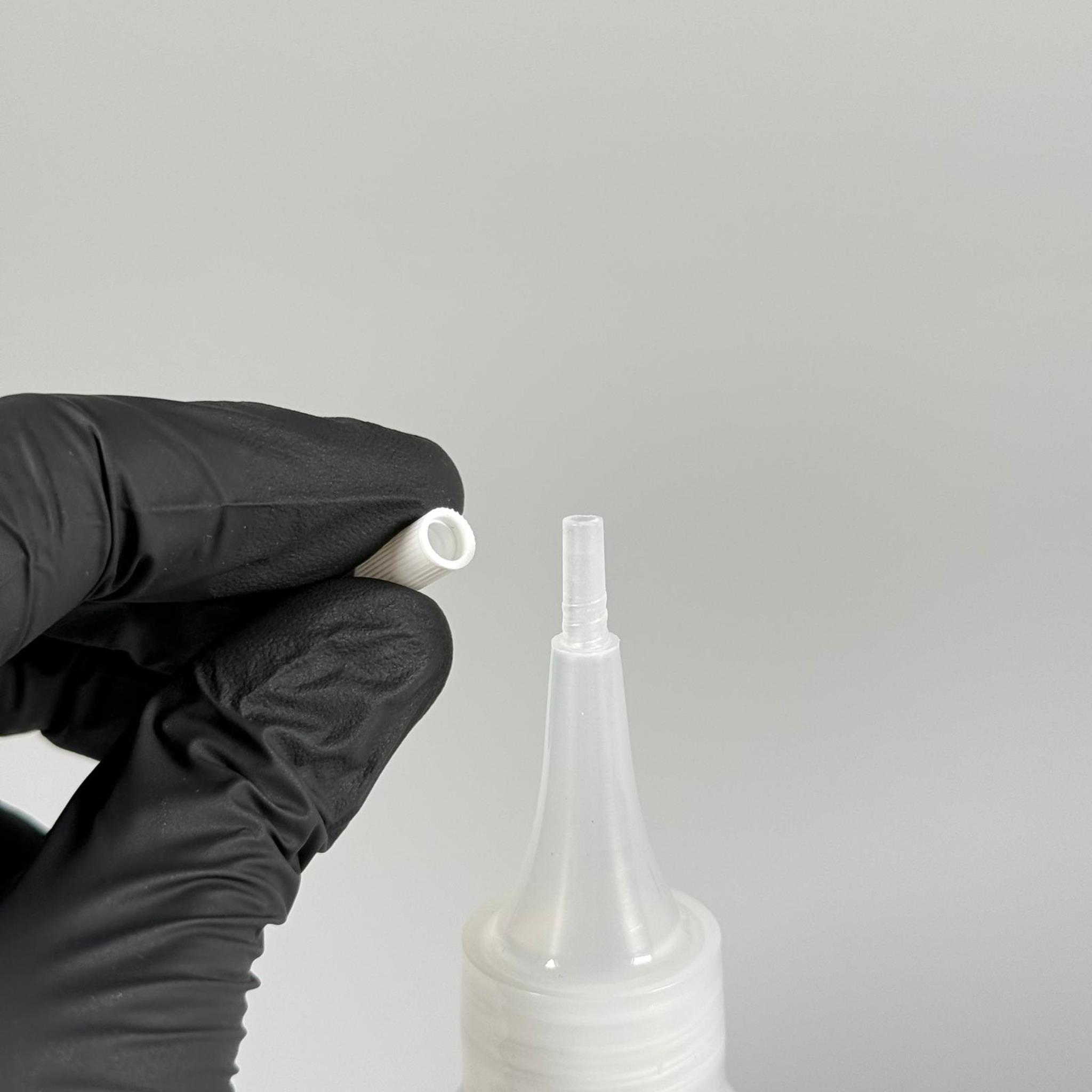 50 ML SIKILABİLİR YUMUŞAK POLİETİLEN PE PLASTİK ŞİŞE - ŞEFFAF SİVRİ AKITICI KAPAKLI - 50 cc sos, yağ, kartuş, mürekkep vb için boş şişeler