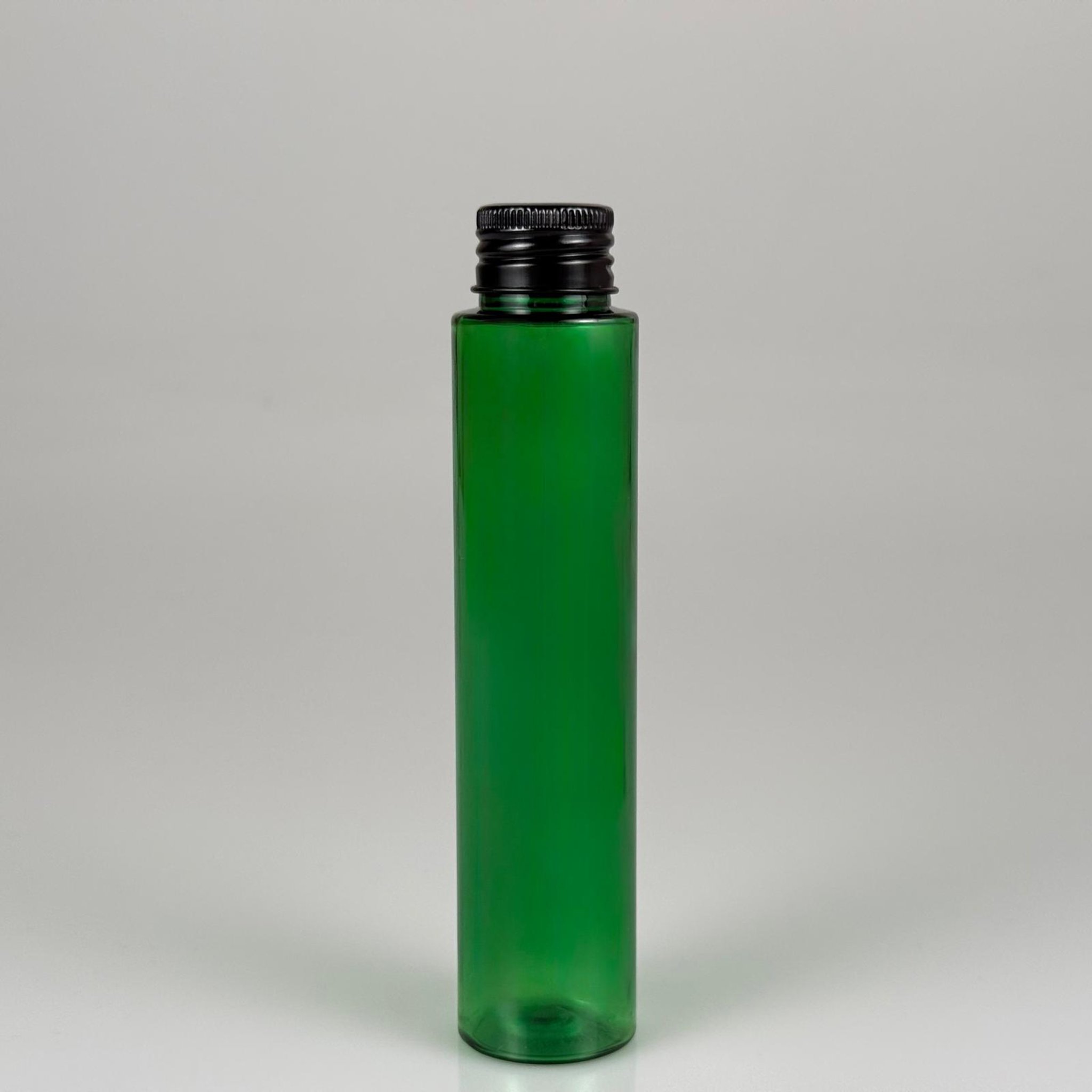 100 CC UZUN SİLİNDİR YEŞİL PET ŞİŞE (24 GR - 24 AĞIZ ) + KÖPÜK CONTALI SİYAH METAL ALÜMİNYUM KAPAK TAKIM - 100 ML BİBERİYE SUYU, LAVANTA YAĞI, SAÇ SERUM, TONİK VB İÇİN PLASTİK KOZMETİK AMBALAJLARI