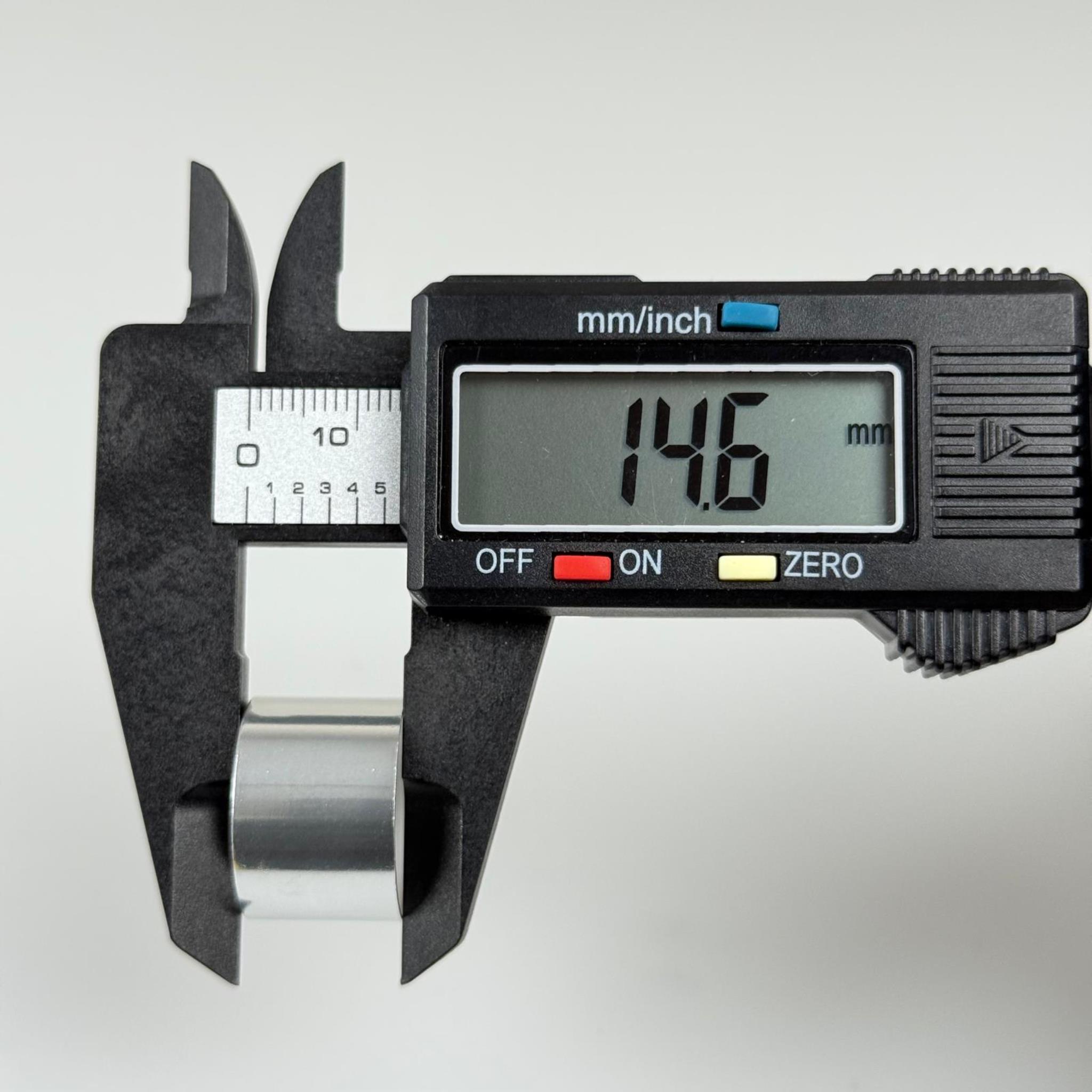 18 MM DELİKLİ METAL KAPAK GÜMÜŞ
