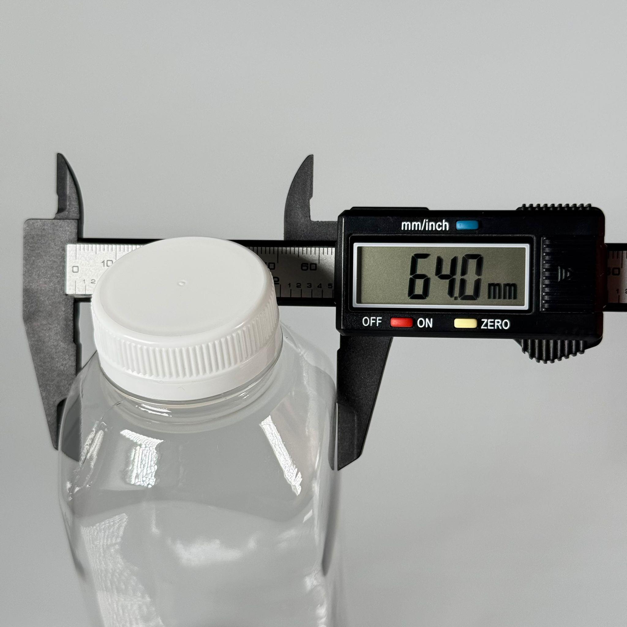 500 CC KÖŞELİ KARE PET ŞİŞE (28 GR) - 38 MM GENİŞ AĞIZLI BEYAZ KİLİTLİ KAPAKLI - 500 ML DETOX, MEYVE SUYU, SMOOTHIE, AYRAN, SÜT, MEŞRUBAT VB İÇİN BOŞ PLASTİK ŞİŞELER