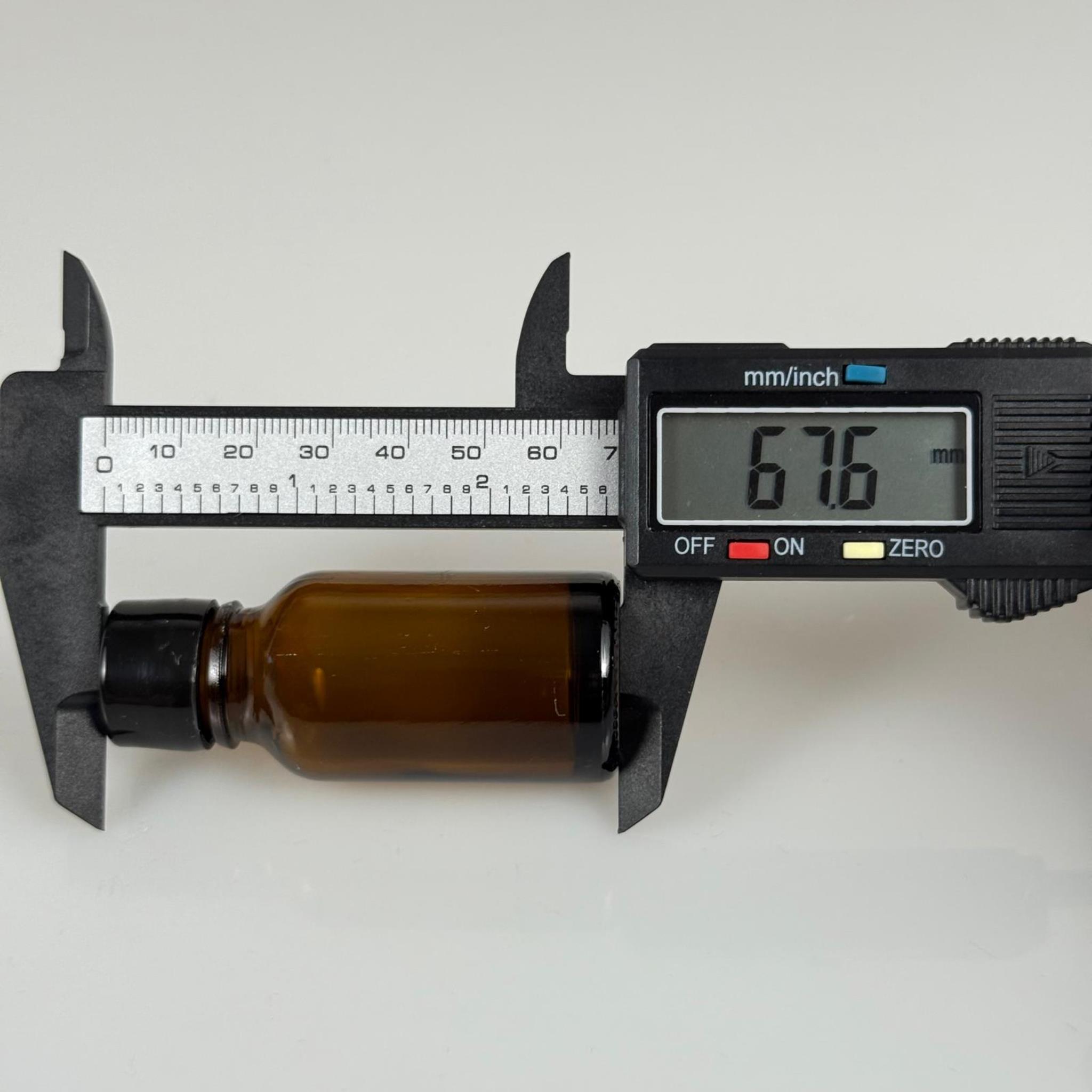15 ML AMBER CAM ŞİŞE + CONTALI SİYAH KAPAK - 15 CC KAPAKLI CAM ŞİŞE