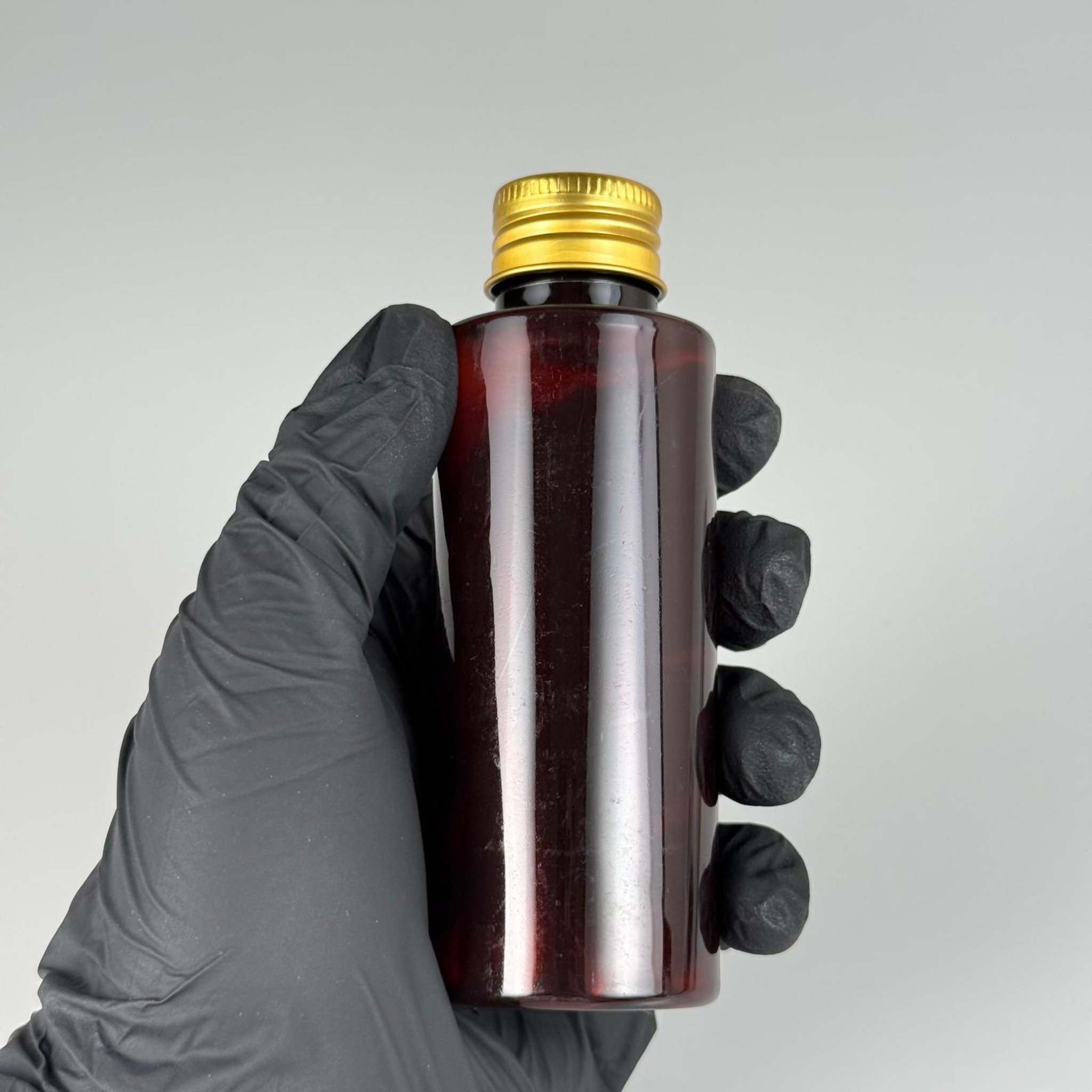 100 CC AMBER SİLİNDİR KESKİN KÜT MODEL SERT PET ŞİŞE (17 GR - 24 AĞIZ ) + KÖPÜK CONTALI GOLD METAL ALÜMİNUM KAPAKLI + KOLONYA TIPALI TAKIM - 100 ML KAPAKLI AMBER PLASTİK ŞİŞELER
