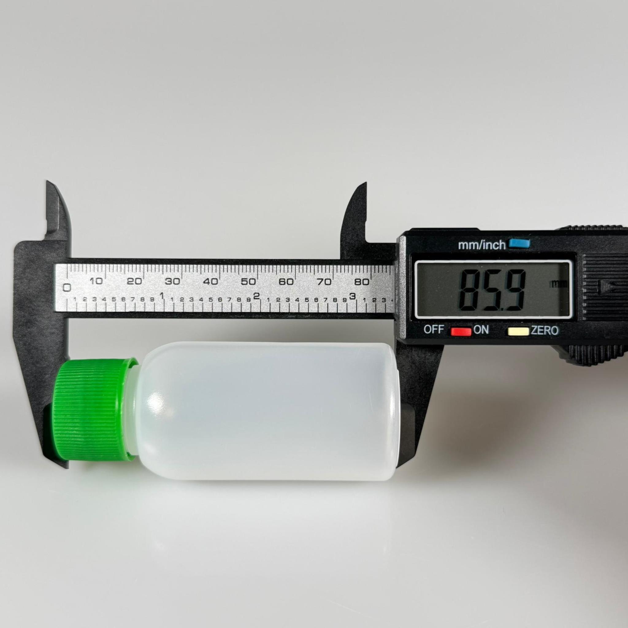 50 ML SIKILABİLİR YUMUŞAK POLİETİLEN PE PLASTİK ŞİŞE - CONTALI YEŞİL KAPAKLI - 50 cc sos, yağ, kartuş, mürekkep vb için boş şişeler