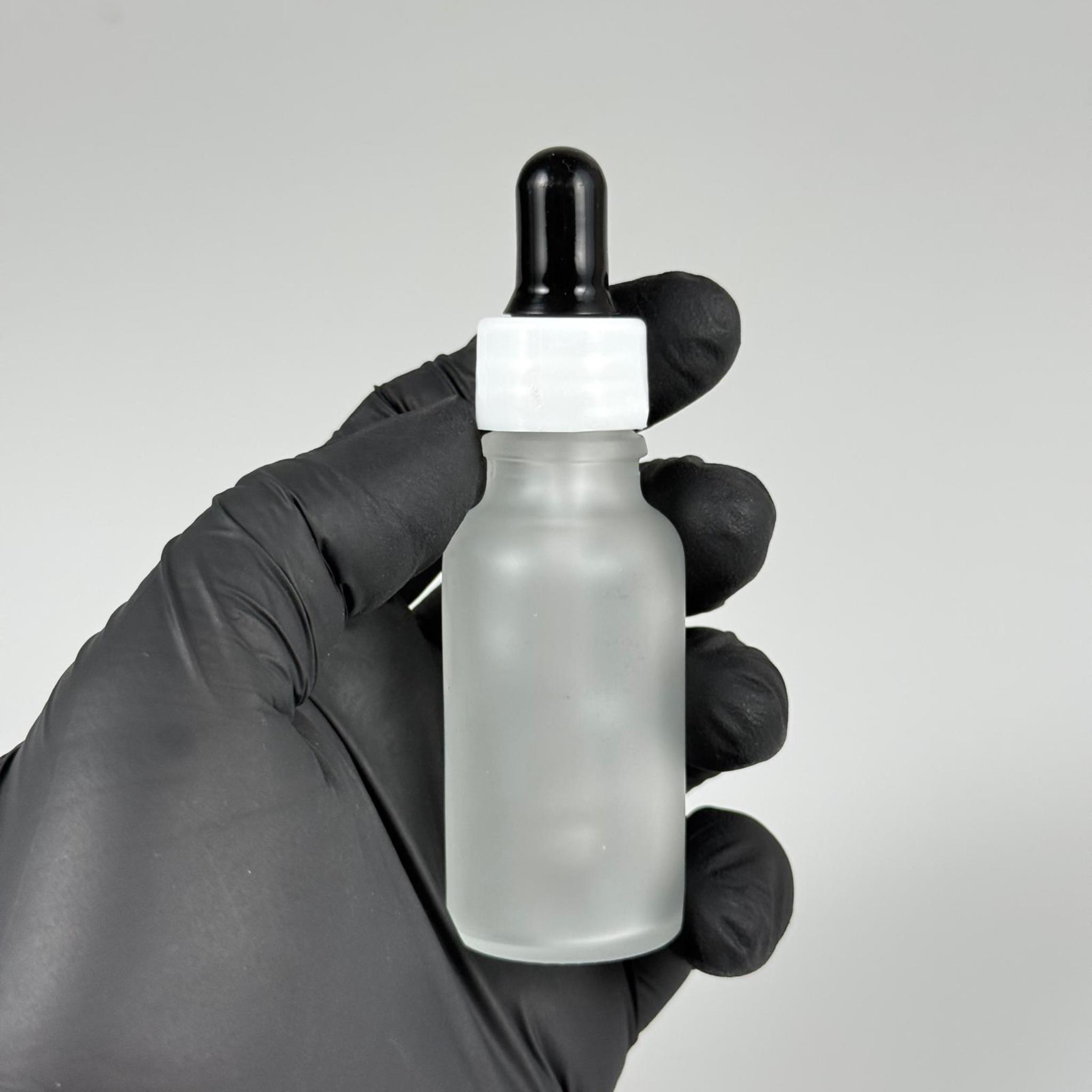 20 CC BUZLU CAM DAMLALIKLI ŞİŞE - SİYAH EMZİK + BEYAZ DÜZ KAPAK + CAM PİPET TAKIM - 20 ML BUZLU DAMLALIKLI ŞİŞE SETİ
