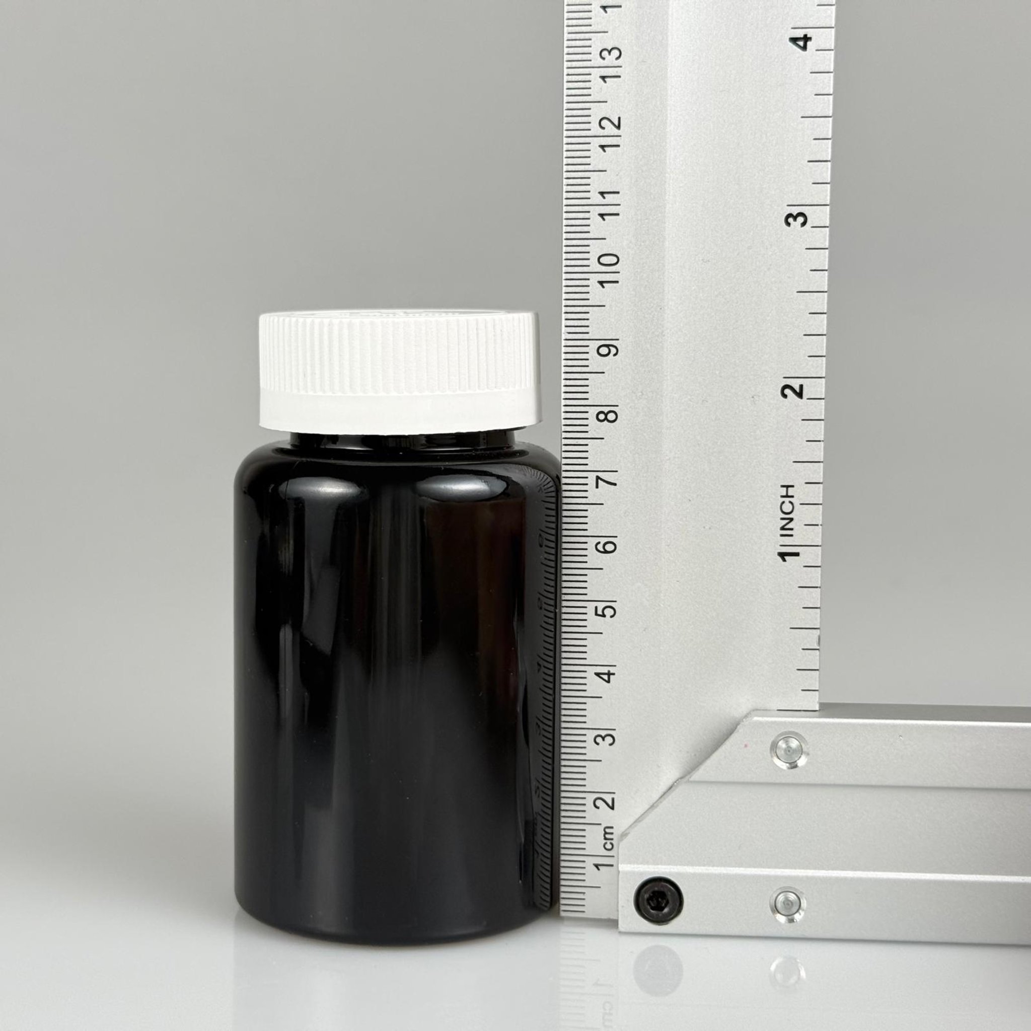 150 ML ÇOCUK KİLİT KAPAKLI TABLET ŞİŞESİ  - 150 CC SİYAH PET KAVANOZ + 38 MM BEYAZ ÇOCUK KİLİTLİ KAPAK TAKIM -  KAPSÜL KUTUSU - İLAÇ ŞİŞESİ - MEDİKAL HAP ŞİŞESİ - FARMASÖTİK KAVANOZ