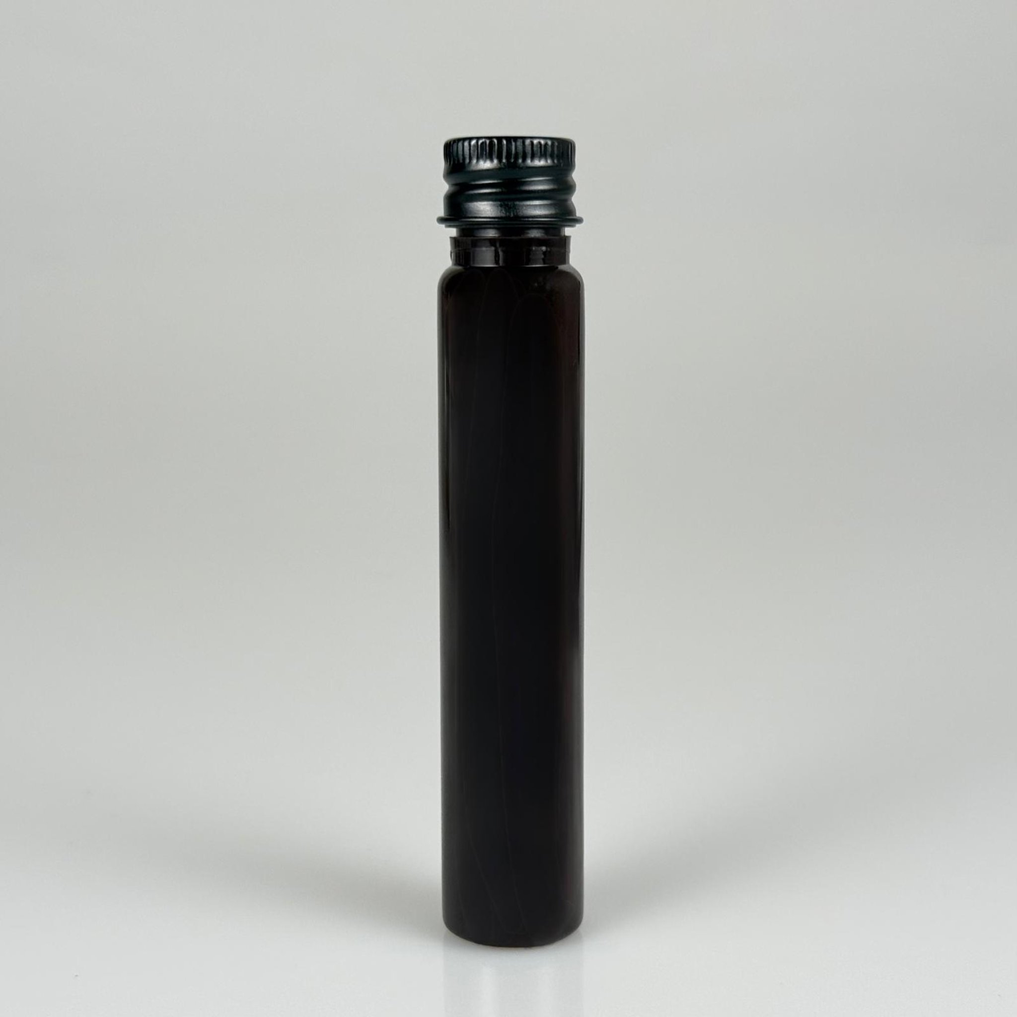 25 CC AMBER PLASTİK ŞİŞE + KÖPÜK CONTALI SİYAH ALÜMİNYUM METAL KAPAKLI TAKIM - 25 ML KAHVERENGİ PLASTİK ŞİŞE