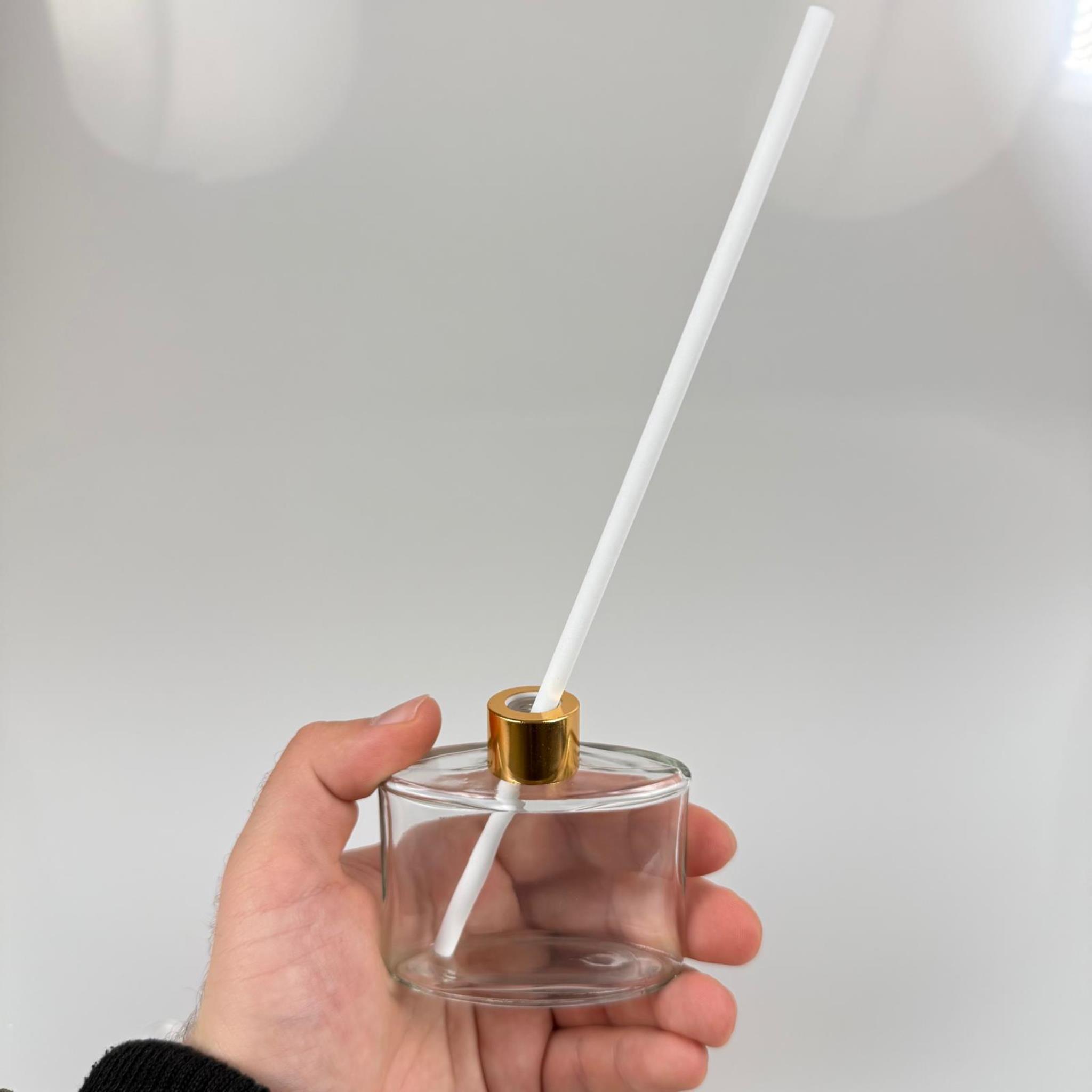 YASSI MODEL CAM BAMBU ODA KOKUSU ŞİŞESİ + METAL GOLD KAPAK + TIPA + KALIN BEYAZ FİBER BAMBU ÇUBUK - 50 ML SET TAKIM - HEDİYELİK PROMOSYON DİFFUSER ŞİŞELERİ