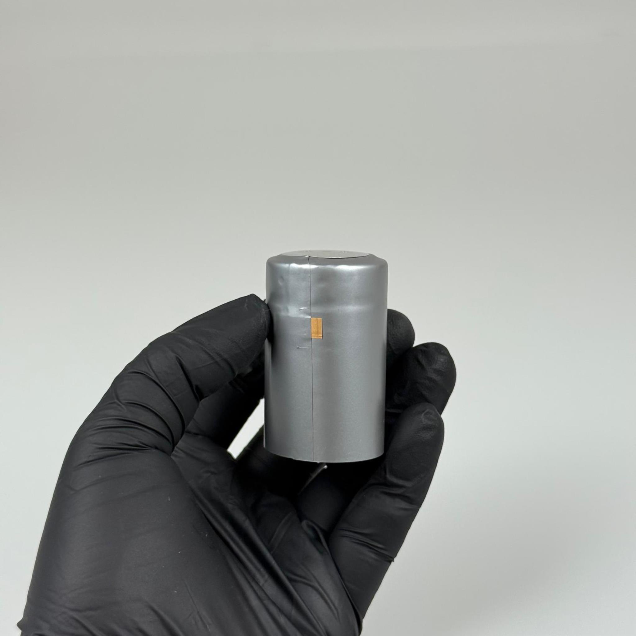 30X50 KAPŞON GÜMÜŞ  !!DİKKAT - SADECE ÇAKMA AĞIZ İÇİN!! BASTIRARAK KAPANAN ŞİŞELERDE KULLANILIR.