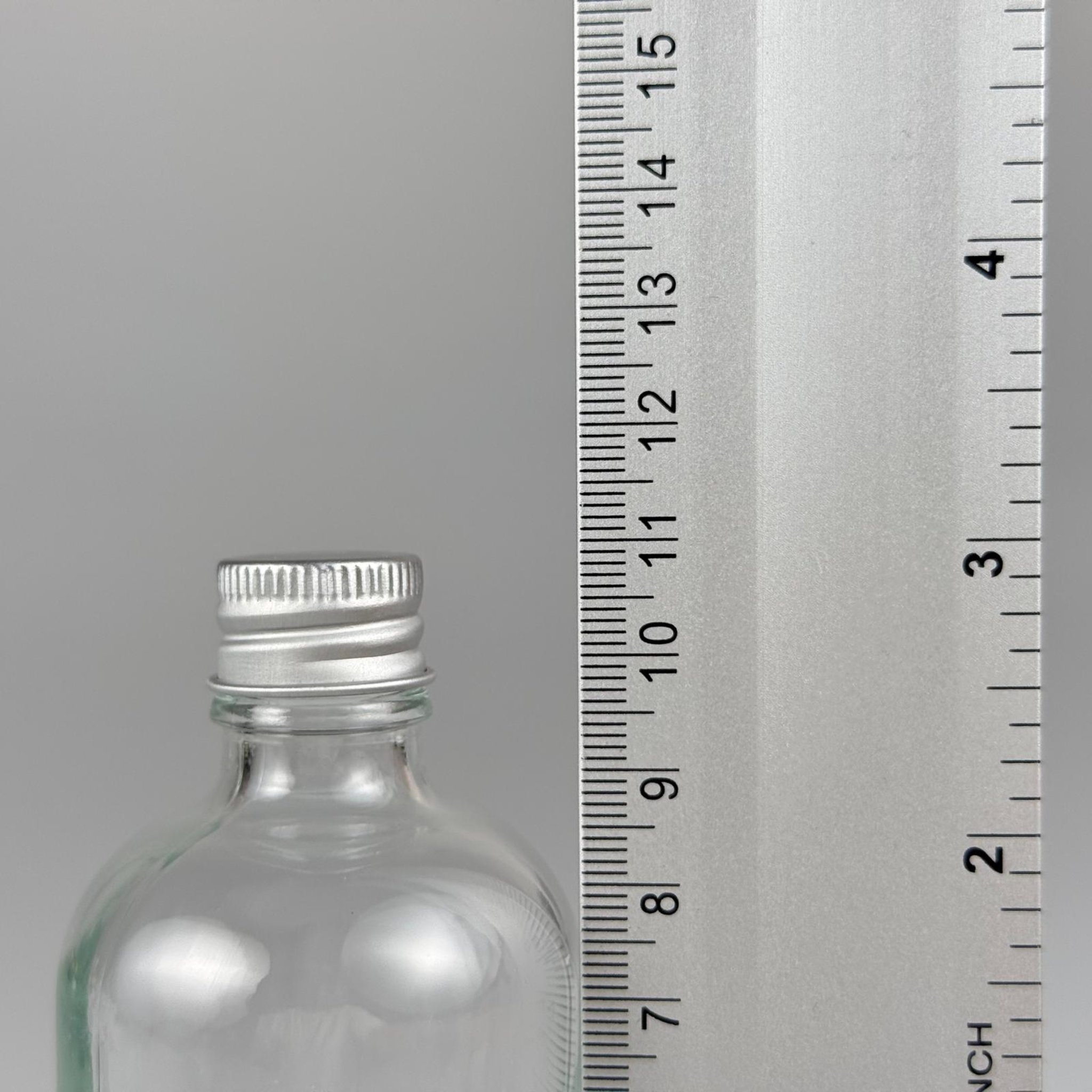100 CC ŞEFFAF CAM ŞİŞE + KÖPÜK CONTALI GÜMÜŞ ALÜMİNYUM METAL KAPAKLI TAKIM - 100 ML ŞEFFAF CAM ŞİŞE