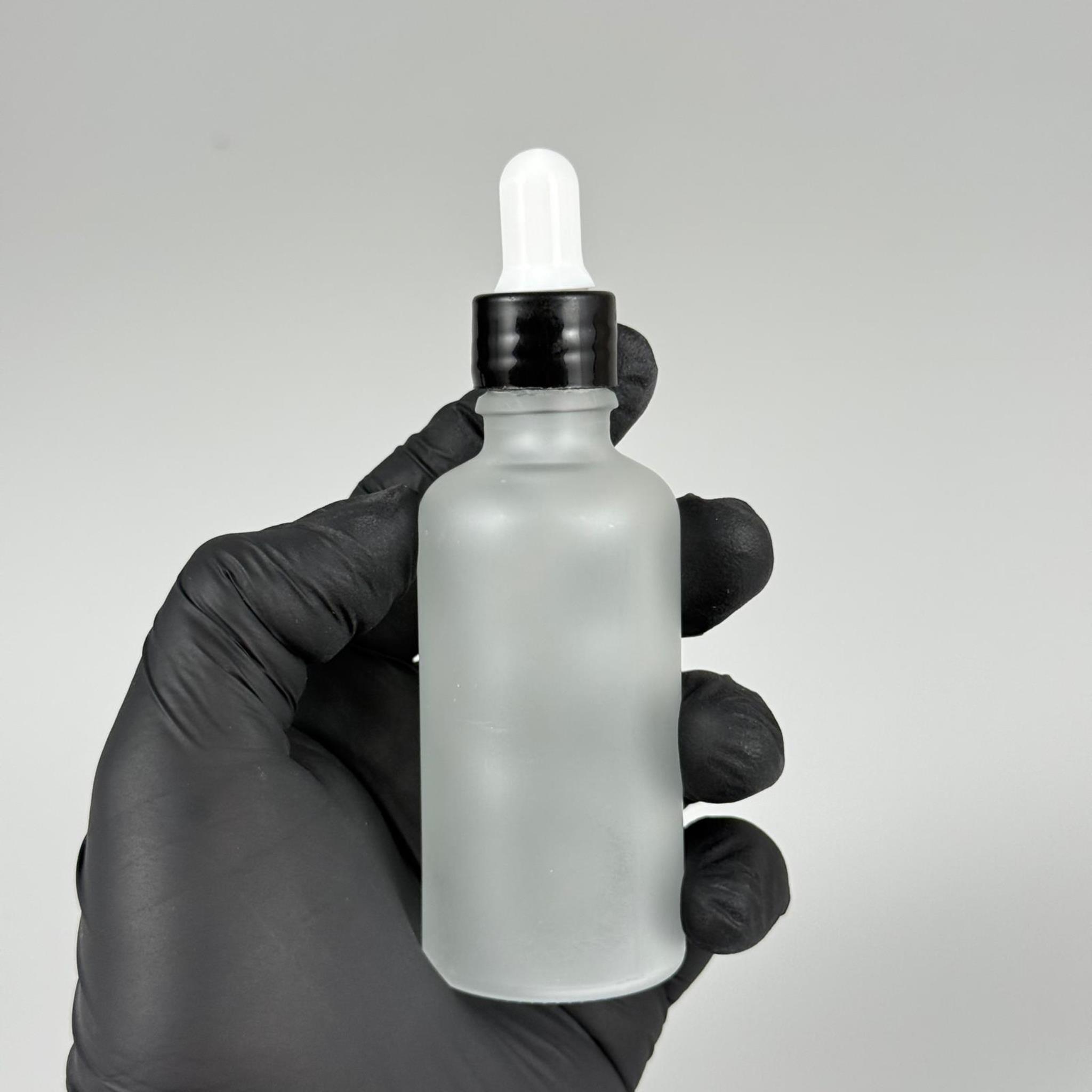 50 CC BUZLU CAM DAMLALIKLI ŞİŞE - BEYAZ EMZİK + SİYAH DÜZ KAPAK + CAM PİPET TAKIM - 50 ML MAT SİYAH DAMLALIKLI ŞİŞE SETİ