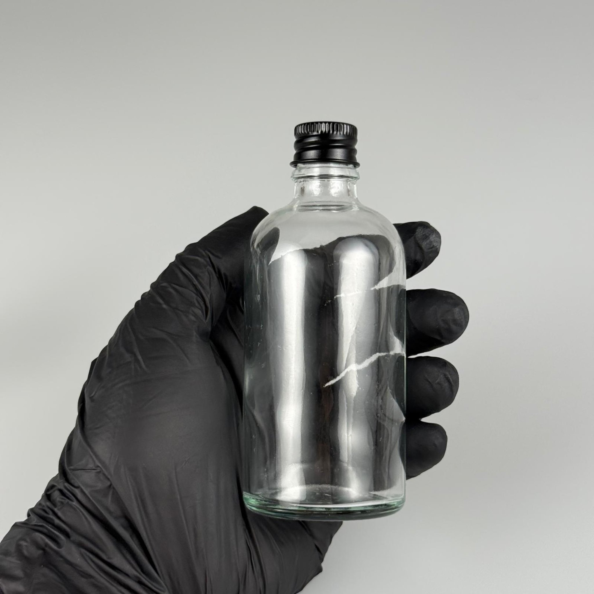 100 CC ŞEFFAF CAM ŞİŞE + KÖPÜK CONTALI SİYAH ALÜMİNYUM METAL KAPAKLI + KÖR TIPALI TAKIM - 100 ML ŞEFFAF CAM ŞİŞE