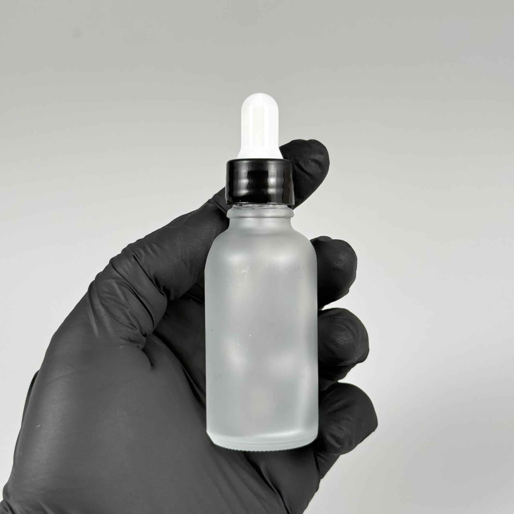 30 CC BUZLU CAM DAMLALIKLI ŞİŞE - BEYAZ EMZİK + SİYAH DÜZ KAPAK + CAM PİPET TAKIM - 30 ML BUZLU CAM DAMLALIKLI ŞİŞE SETİ