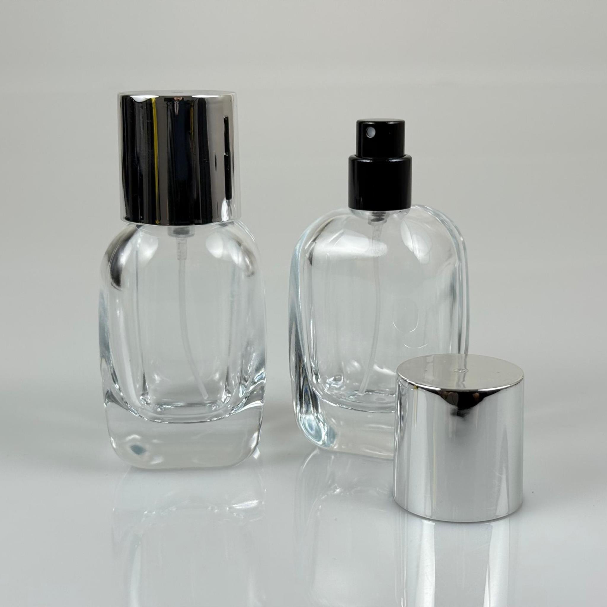 50 ML SİLİNDİR MODEL CORE PARFÜM ŞİŞESİ - SİYAH METAL SPREYLİ + GÜMÜŞ GENİŞ KAPAKLI (AĞIZ 15 MM GEÇME KOLAY KAPAMA)