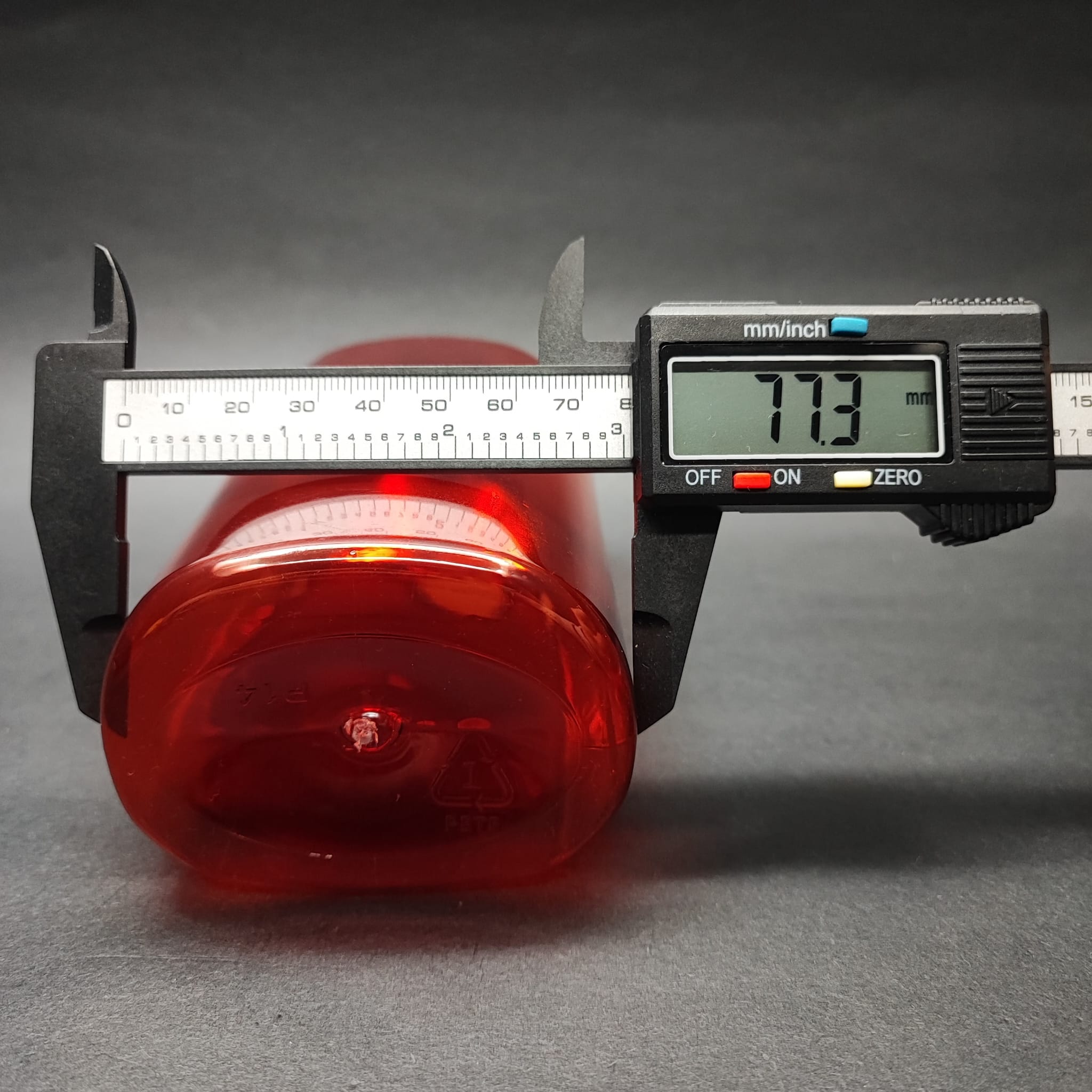 400 CC ÖLÇEKLİ PET ŞİŞE - BEYAZ ÇOCUK KİLİTLİ KAPAKLI - 400 ML VE OZ ÖLÇÜLÜ KIRMIZI PET ŞİŞE