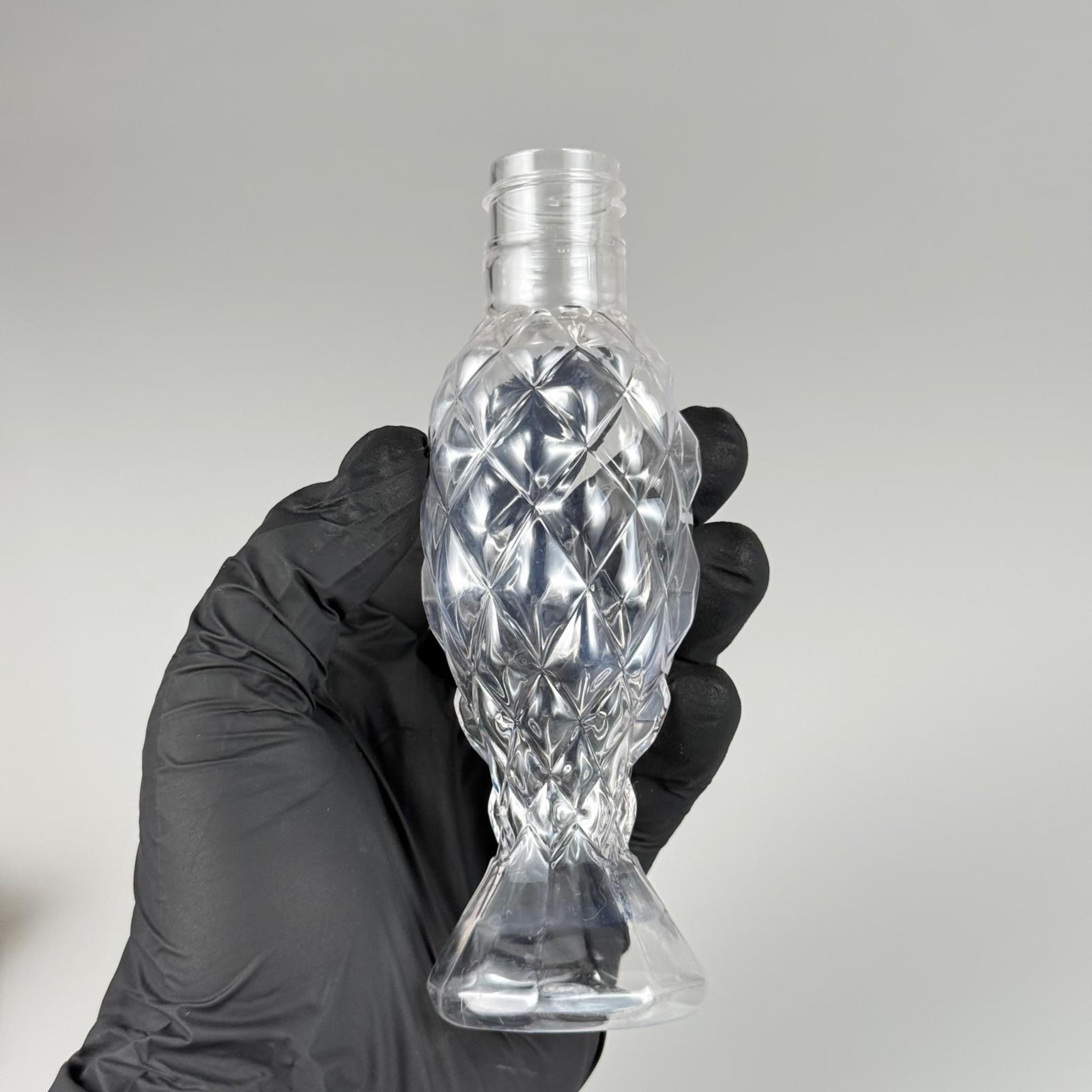 100 CC ŞEFFAF BALIKSIRTI PET ŞİŞE 24 MM İP