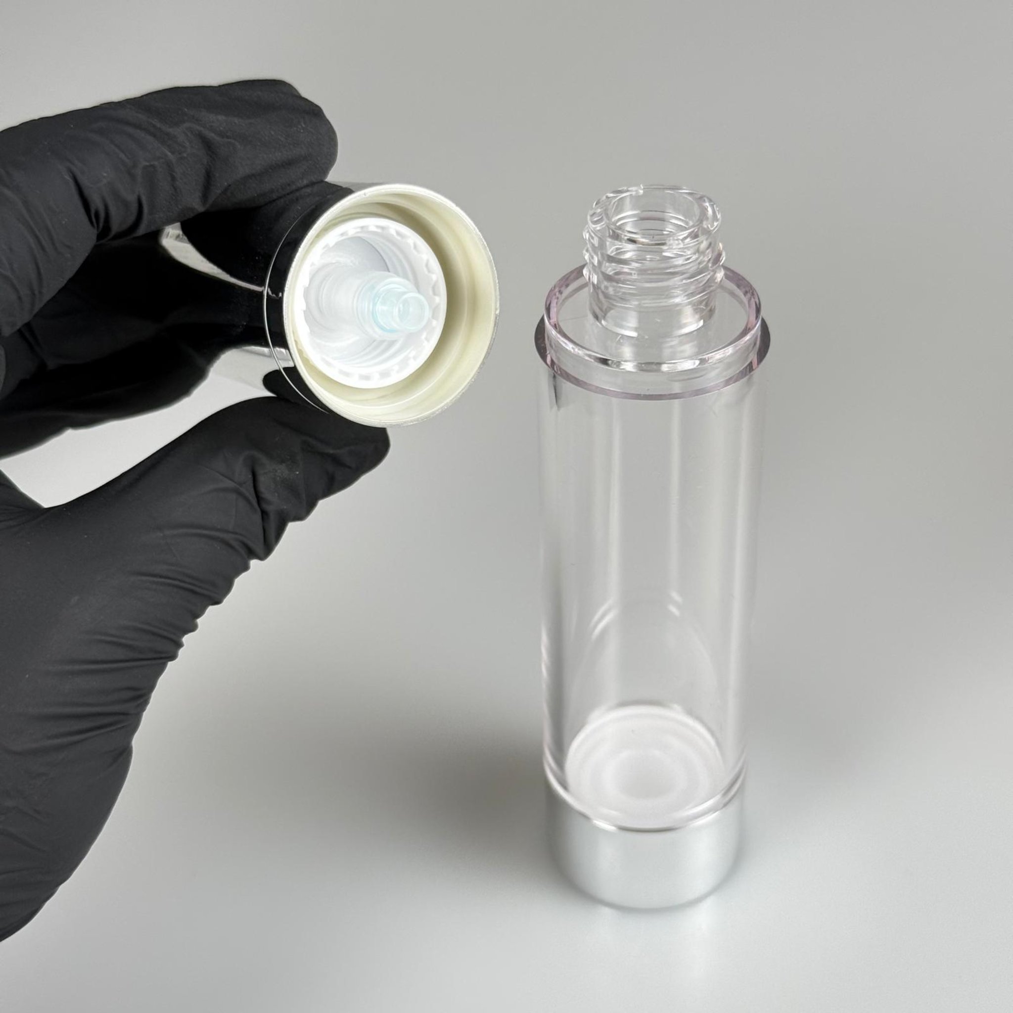BOŞ KREM VE LOSYON ŞİŞESİ 50 ML BOŞ AİRLESS ŞİŞE - HAVASIZ POMPALI GÜMÜŞ ASANSÖR AİRLESS ŞİŞE
