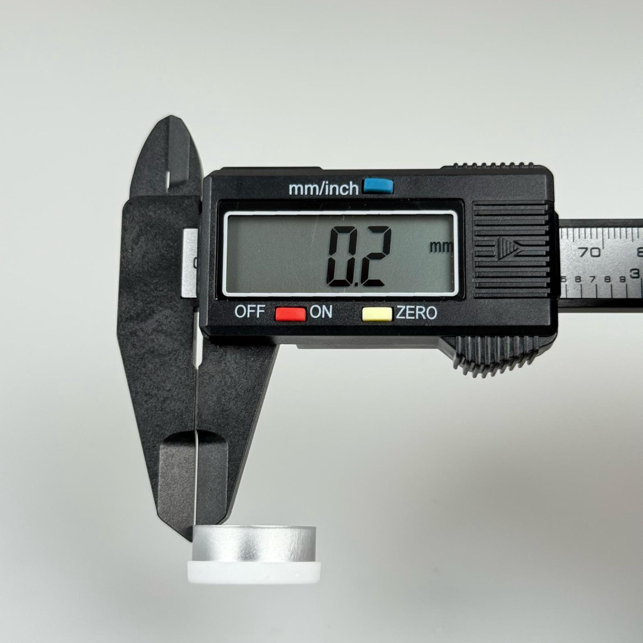 PENİSİLİN ALÜMİNYUM FLAKON KAPAK BEYAZ (İÇİ ÇENTİKLİ) - 20 MM DÜZ RENKLİ FLİP-OFF KAPAK