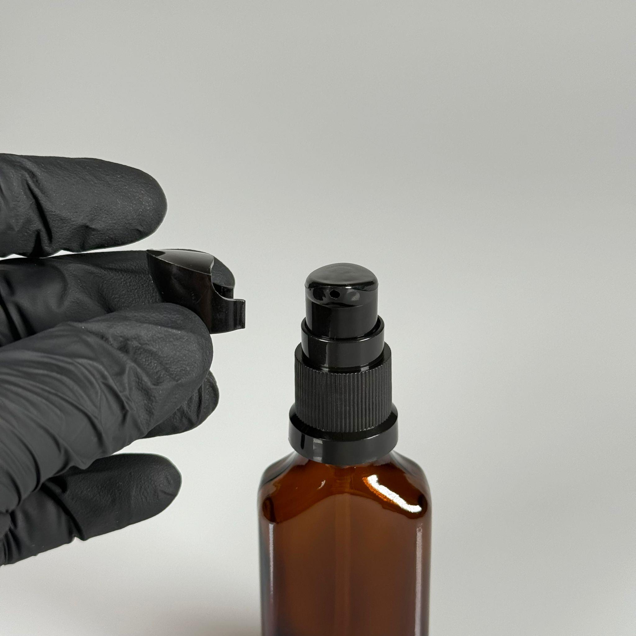 30 CC AMBER YASSI CAM ŞİŞE - SIZDIRMAZ ETEKLİ SİYAH LOSYON POMPALI TAKIM - 30 ML LOSYON ŞİŞESİ - YAĞ, KREM GİBİ YOĞUN KIVAMLI SIVILAR İÇİN CAM AMBALAJ