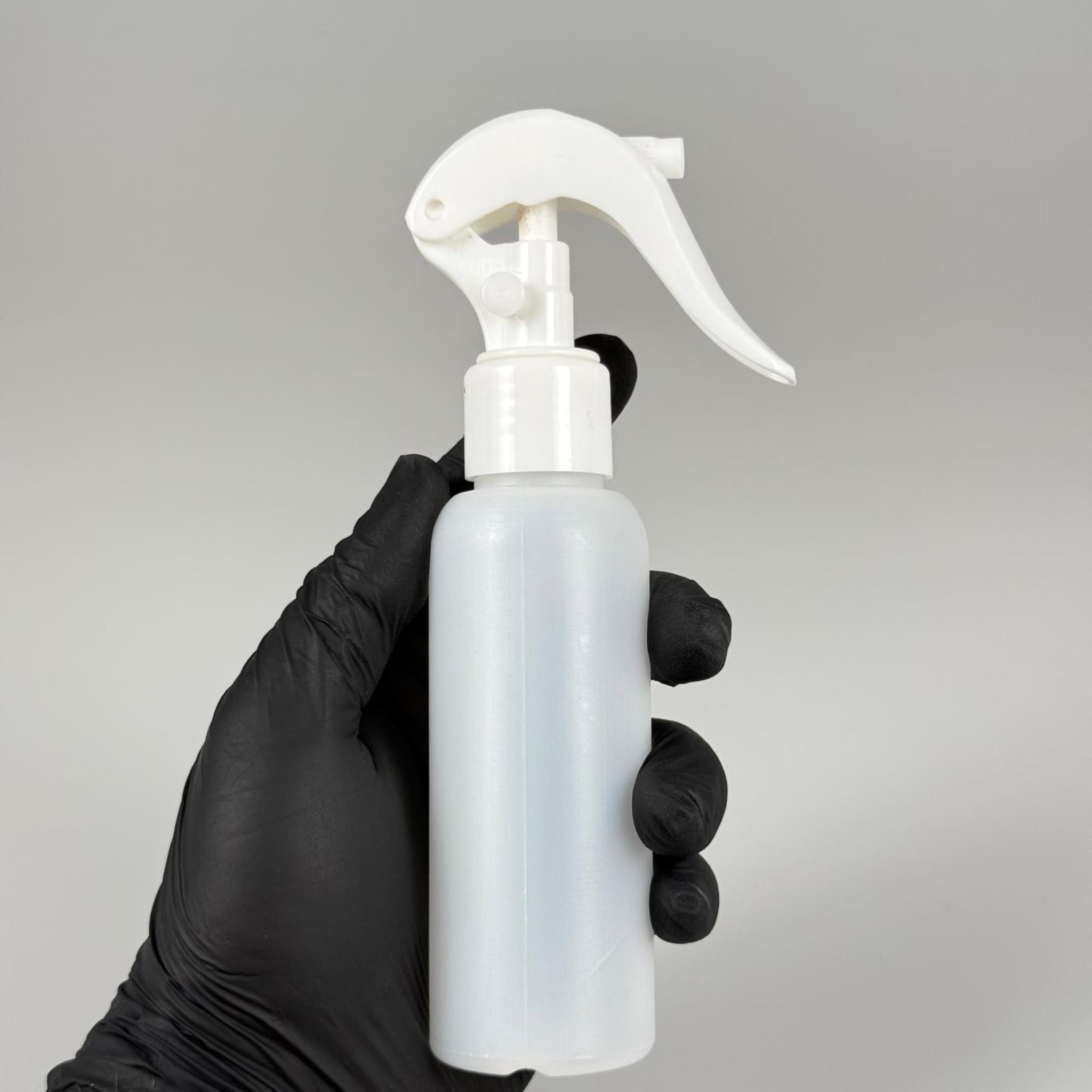 100 CC NATÜREL SERT POLİETİLEN ŞİŞE + BEYAZ TRİGER SPREYLİ ( 24 MM ) - 100 ML BEYAZ SPREYLİ SERT POLİETİLEN ŞİŞE