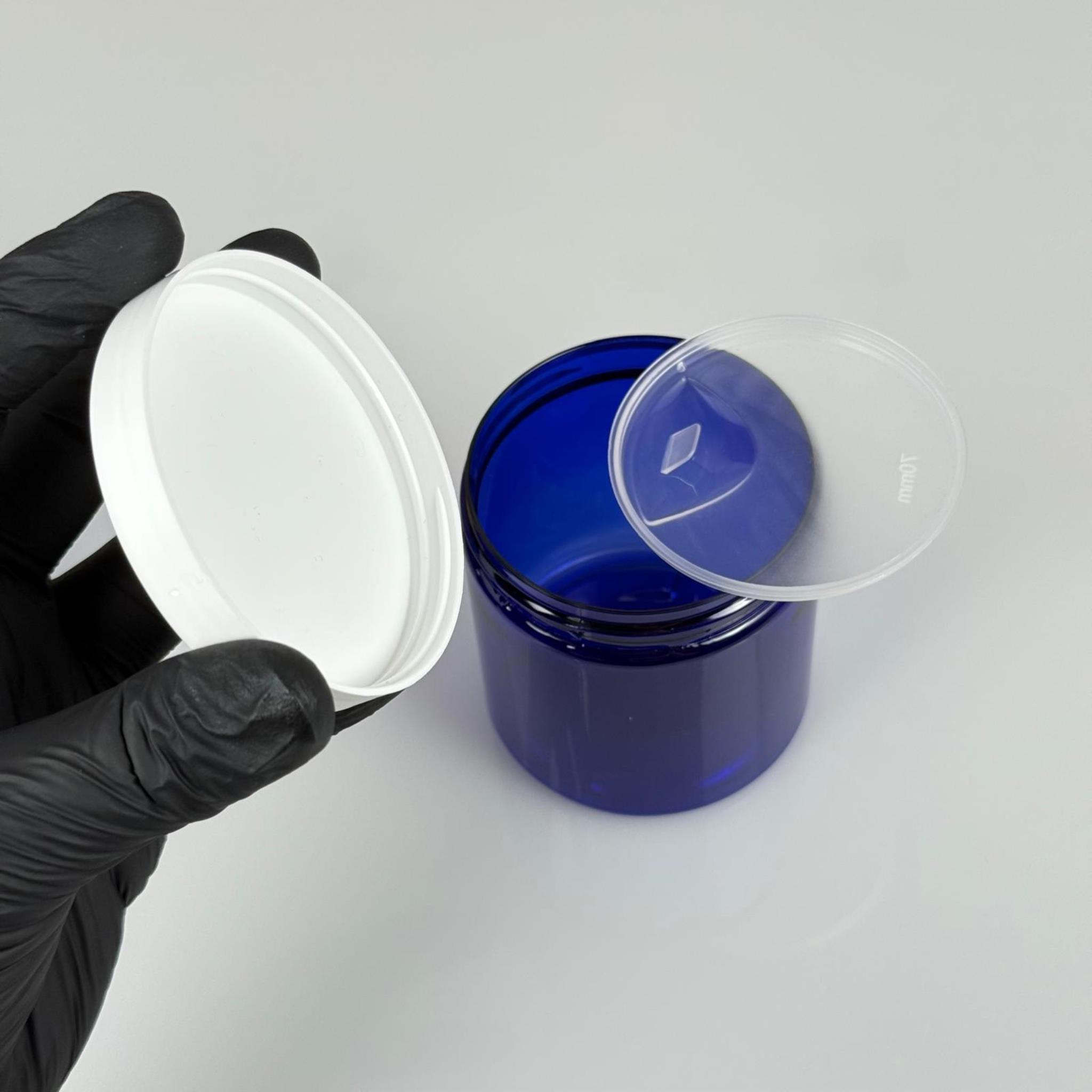 250 ML SERT PET KAVANOZ + BEYAZ PLASTİK KAPAK + İÇ TIPA - 250 CC KALIN MAVİ PLASTİK KAVANOZ BEYAZ PLASTİK KAPAKLI İÇ TIPALI TAKIM - KREM KAVANOZLARI