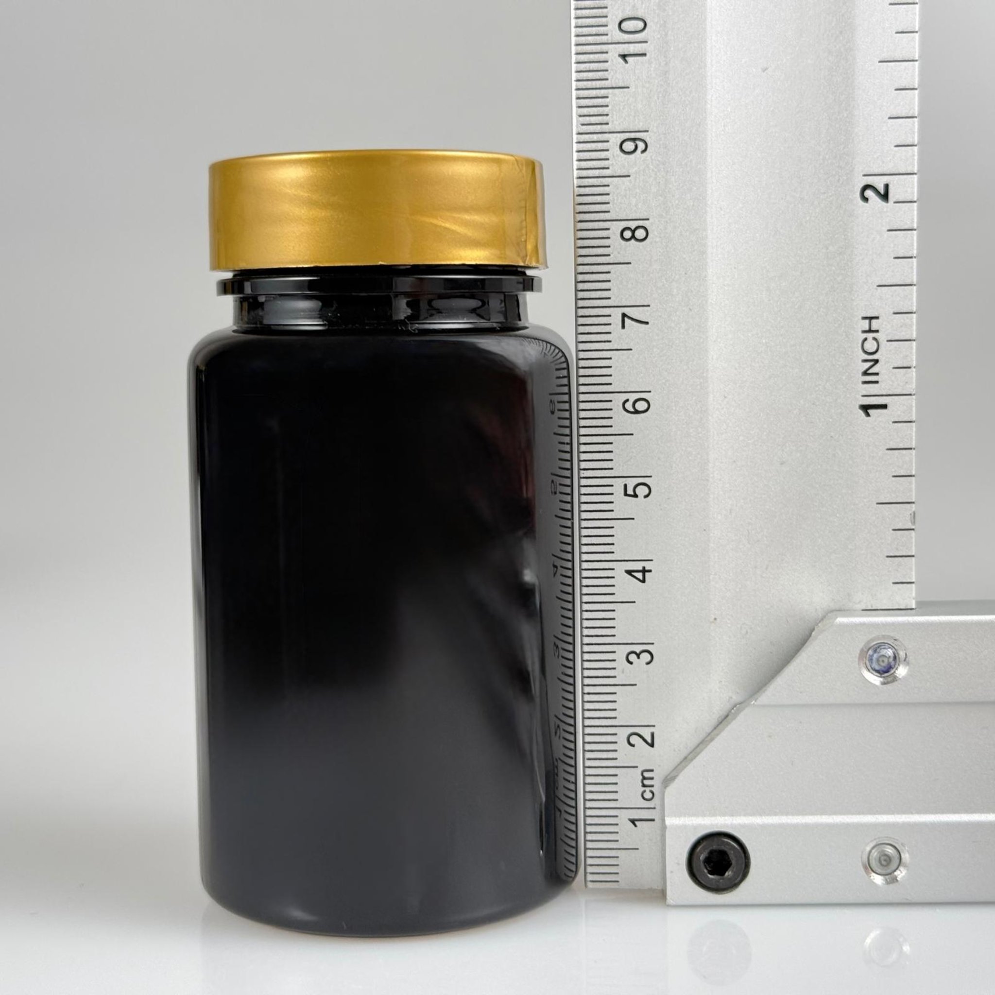 100 CC SİYAH PET PUDRA ŞİŞESİ + GOLD PLASTİK KAPAKLI + PUDRA TIPALI TAKIM - 100 ML PUDRA KUTUSU, EKO TUZLUK