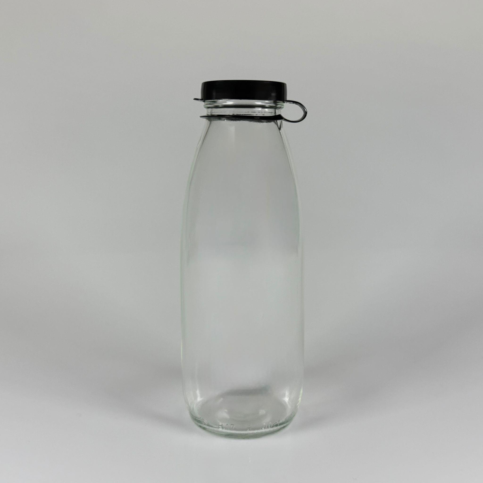 NOSTALJİ ESKİ TİP CAM AYRAN ŞİŞESİ - SÜT, LİMONATA, ŞIRA. ŞERBET. MEYVE SUYU, EV YAPIMI MEŞRUBAT, SMOOTHIE, KOKTEYL VB KAFETERYA, RESTORAN, EV KULLANIMI VB İÇİN - SİYAH GEÇME KAPAKLI 500 CC BOŞ CAM ŞİŞELERİ