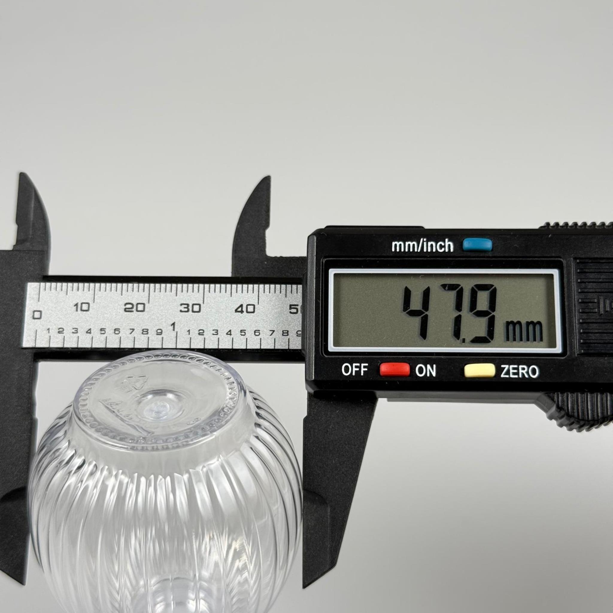 50 CC TOP ÇİZGİLİ DESENLİ BEYAZ SPREYLİ PET ŞİŞE 18 MM BEYAZ SPREYLİ TAKIM - 50 ML TOP MODEL BEYAZ SPREYLİ ÇİZGİLİ PLASTİK ŞİŞE