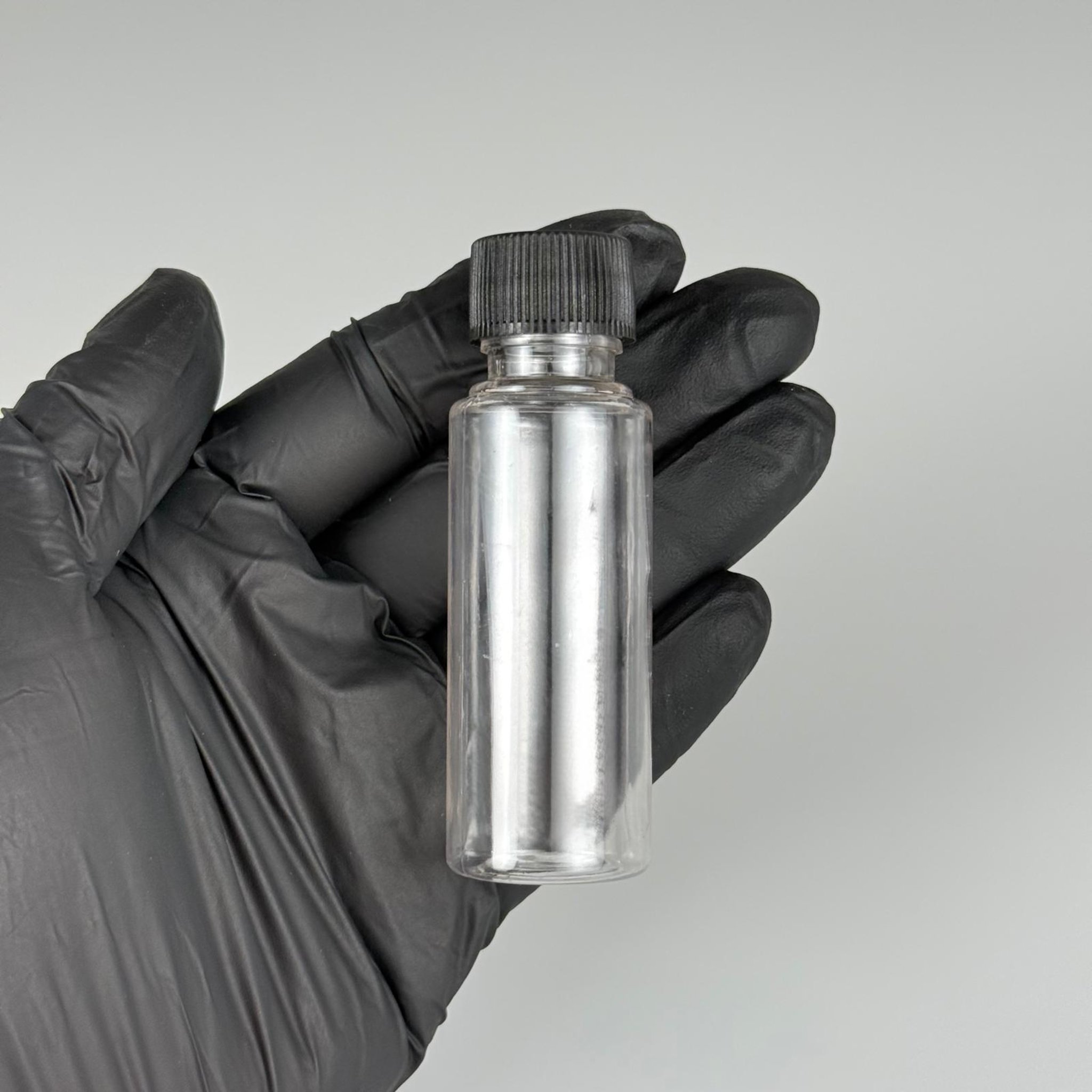 30 CC İÇTEN DAMLALIKLI PLASTİK ŞİŞE -  30 ML ŞEFFAF PET ŞİŞE + CONTALI SİYAH KAPAK + KOLONYA TIPALI (DELEREK KULLANILIR) TAKIM