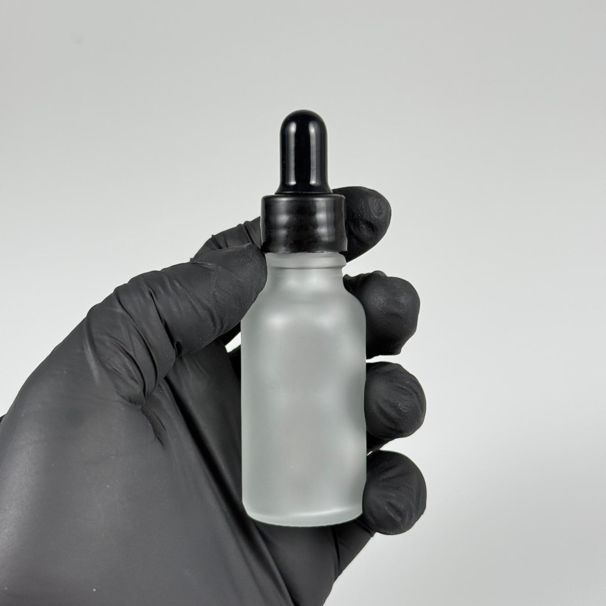 20 CC BUZLU CAM DAMLALIKLI ŞİŞE - SİYAH EMZİK + SİYAH DÜZ KAPAK + CAM PİPET TAKIM - 20 ML BUZLU DAMLALIKLI ŞİŞE SETİ