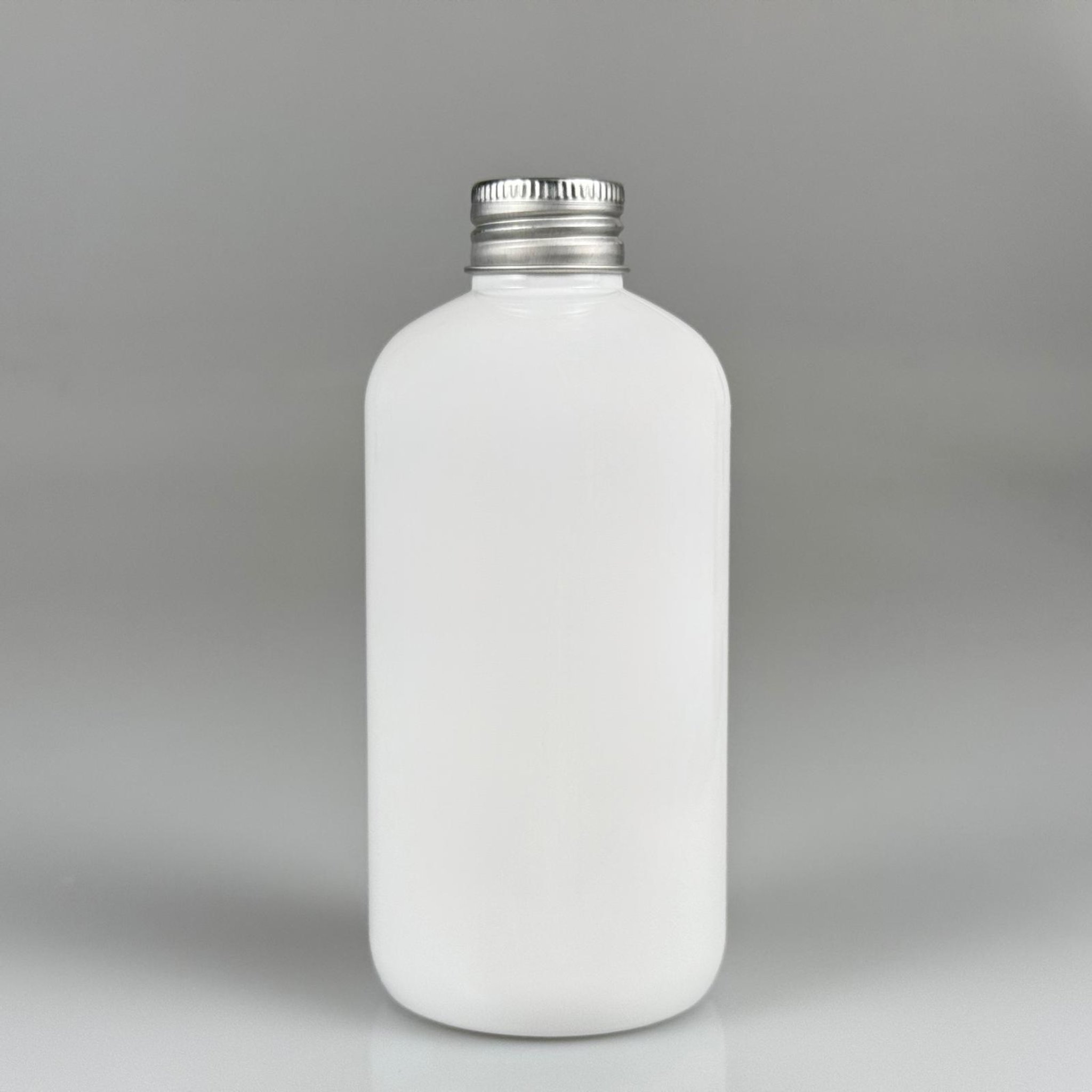250 CC BEYAZ PLASTİK ŞİŞE ZEYNEP MODEL ( 24 AĞIZ ) + KÖPÜK CONTALI GÜMÜŞ METAL ALÜMİNYUM KAPAKLI - 250 ML KAPAKLI BEYAZ TOMBUL PET ŞİŞELER