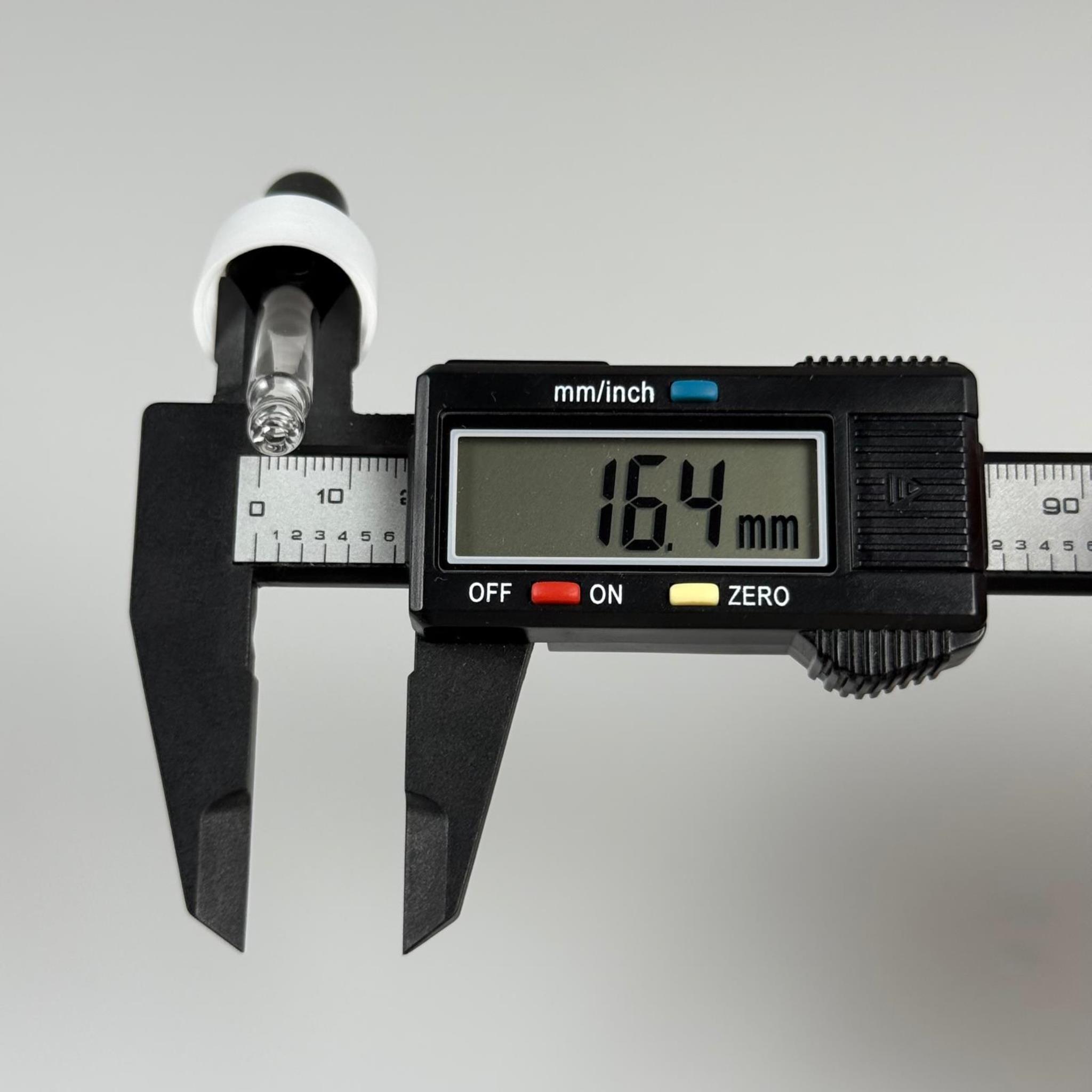 18 MM CAM DAMLALIKLI TAKIM - SİYAH EMZİK +  DELİKLİ PLASTİK DÜZ BEYAZ KAPAK + 42 MM CAM PİPET