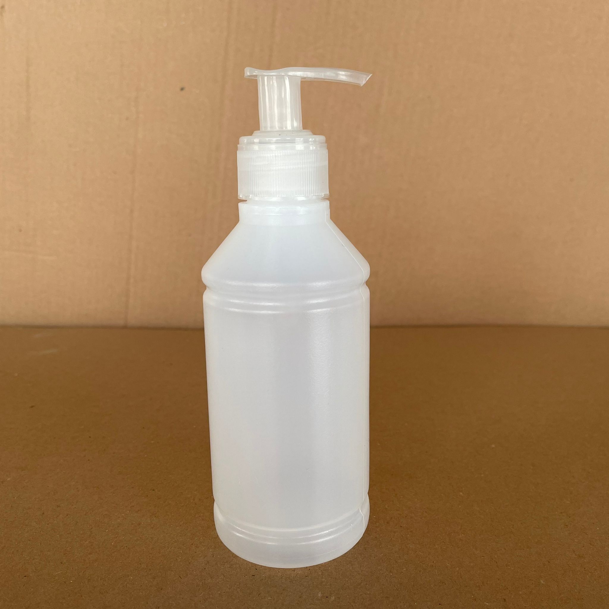 250 CC TİNER ŞİŞESİ - ŞEFFAF SIVI SABUN POMPALI - 250 ML KİMYASALA DAYANIKLI PLASTİK ŞİŞE - 0,25 LT POLİETİLEN ŞİŞE