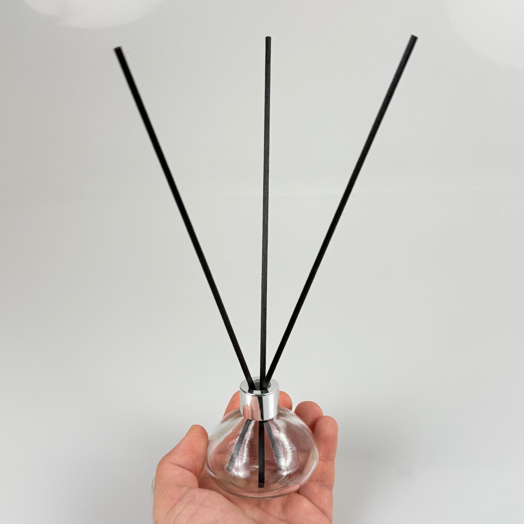 BASIK MODEL CAM BAMBU ODA KOKUSU ŞİŞESİ + METAL GÜMÜŞ KAPAK + TIPA + 3 ADET FİBER BAMBU ÇUBUK - 50 ML SET TAKIM - HEDİYELİK PROMOSYON DİFFUSER ŞİŞELERİ