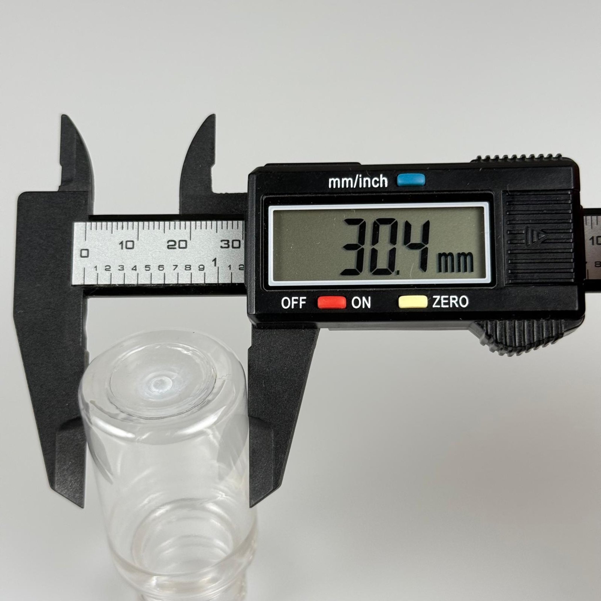 30 CC PET KAVANOZ GENİŞ AĞIZ 24 MM AĞIZ ÇAPI - CONTALI SİYAH SIZDIRMAZ KAPAKLI TAKIM