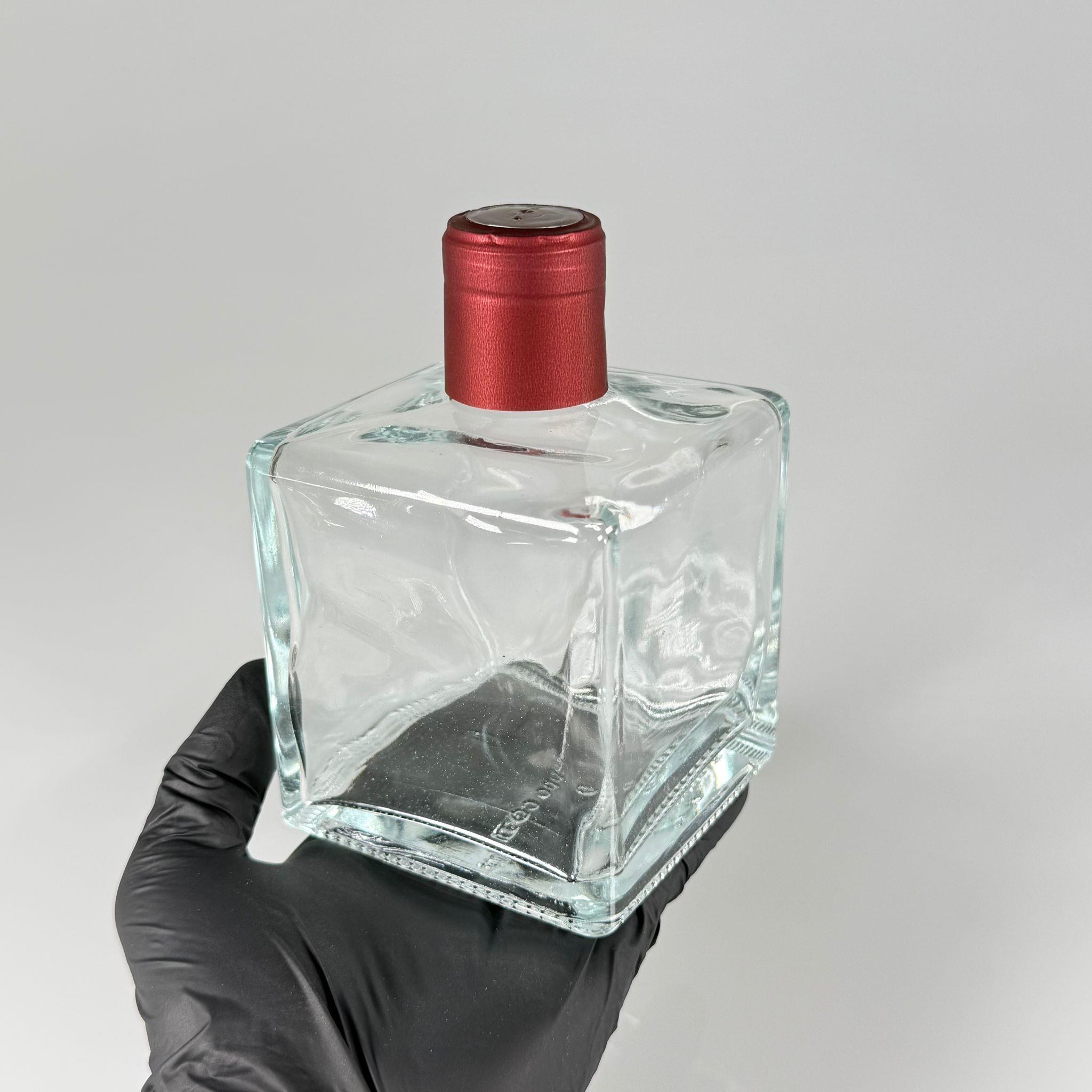 500 CC LÜX CAM ŞİŞE - KARE - 500 ML BÜYÜK BOY DİFFUSER ŞİŞE - PLASTİK TIPA + ISIYLA YAPIŞAN BORDO KAPŞON TAKIM