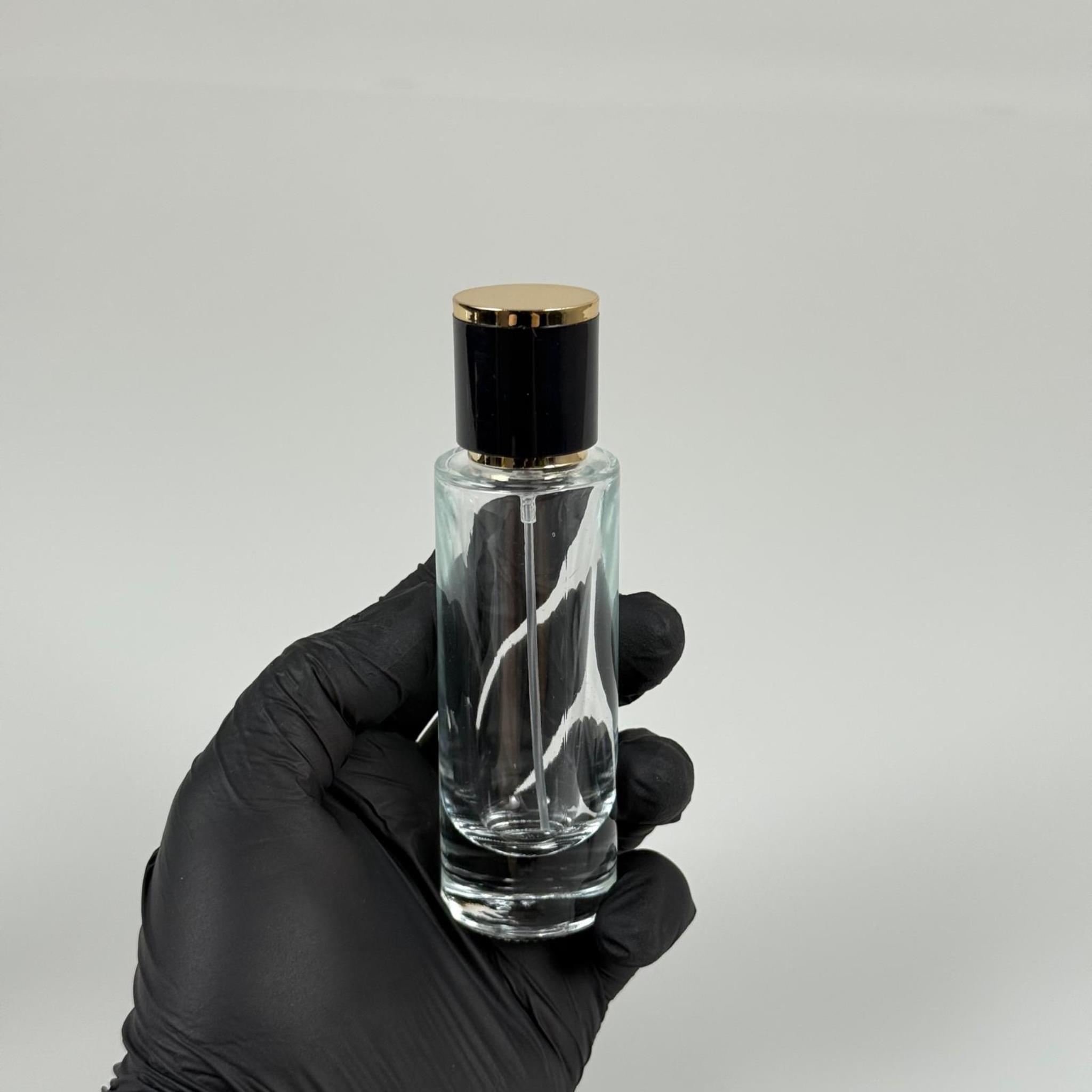 30 ML SİLİNDİR UZUN MODEL PARFÜM ŞİŞESİ - GOLD METAL SPREYLİ + GOLD SİYAH KAPAKLI (AĞIZ 15 MM GEÇME KOLAY KAPAMA)
