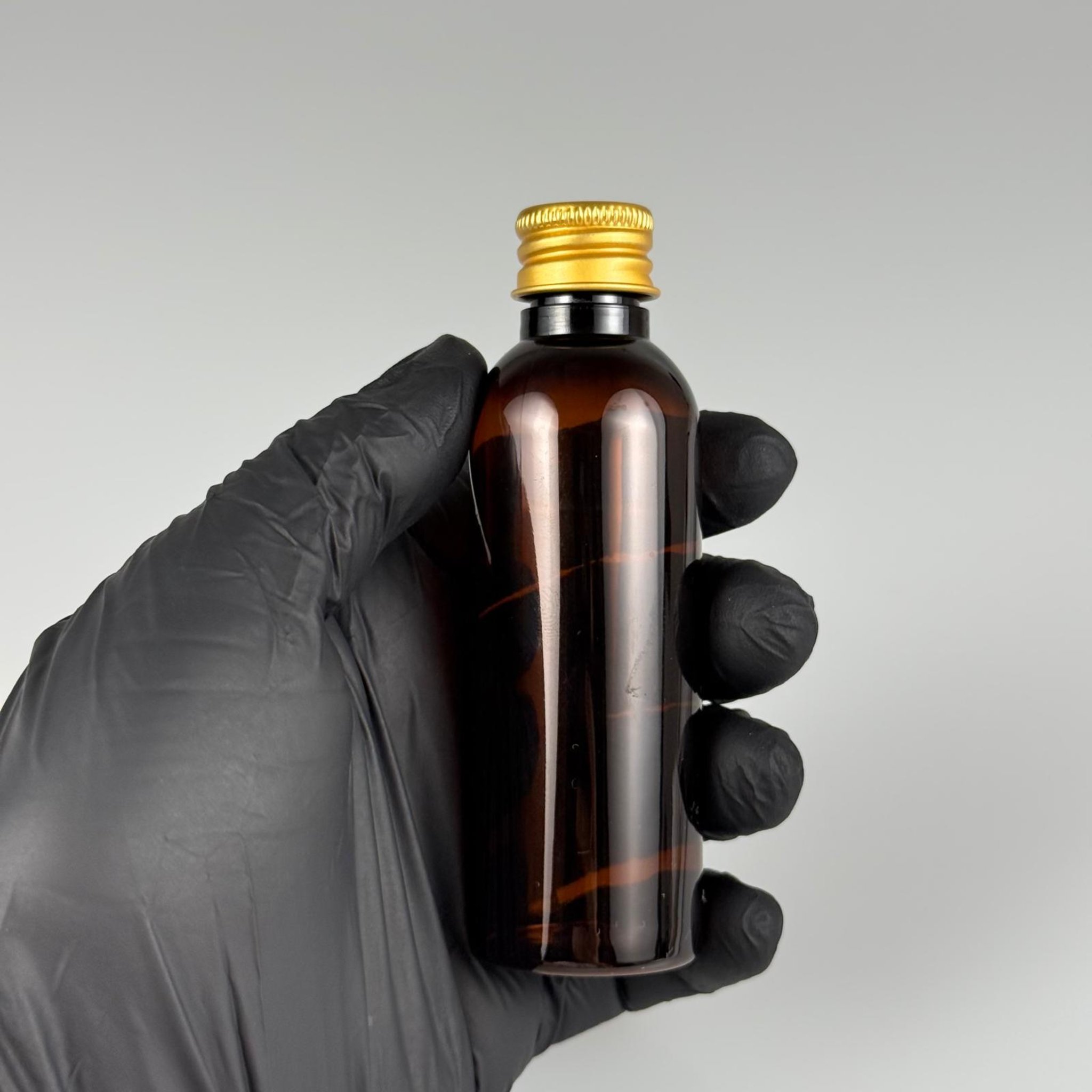 50 CC AMBER SİLİNDİR UZUN MODEL PET ŞİŞE + KÖPÜK CONTALI GOLD ALÜMİNYUM METAL KAPAKLI + KÖR TIPALI TAKIM - 50 ML KAHVERENGİ PLASTİK ŞİŞE