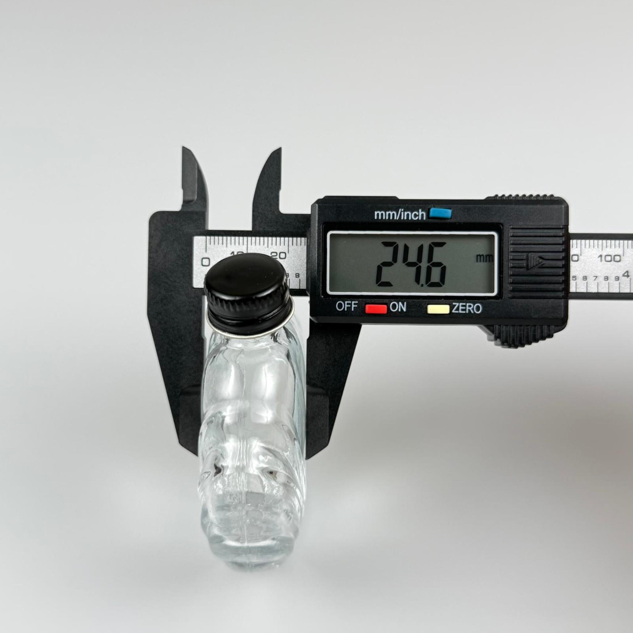 45 CC İSTİRİDYE MODEL CAM ŞİŞE - SİYAH METAL KAPAKLI - 45 ML PRESTİJLİ ŞİŞE
