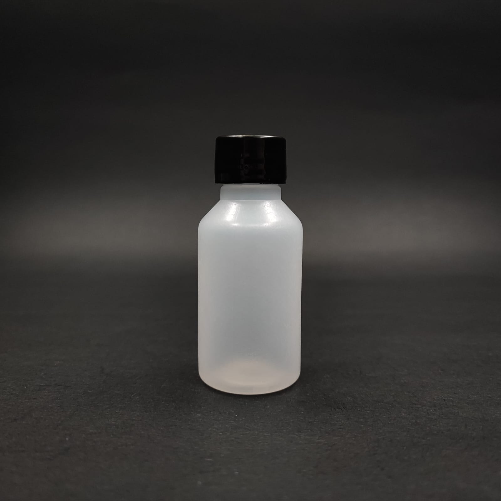 30 CC NATÜRAL POLİETİLEN ŞİŞE + KENDİNDEN CONTALI SIZDIRMAZ SİYAH KAPAK - 30 ML KAPAKLI PET ŞİŞE