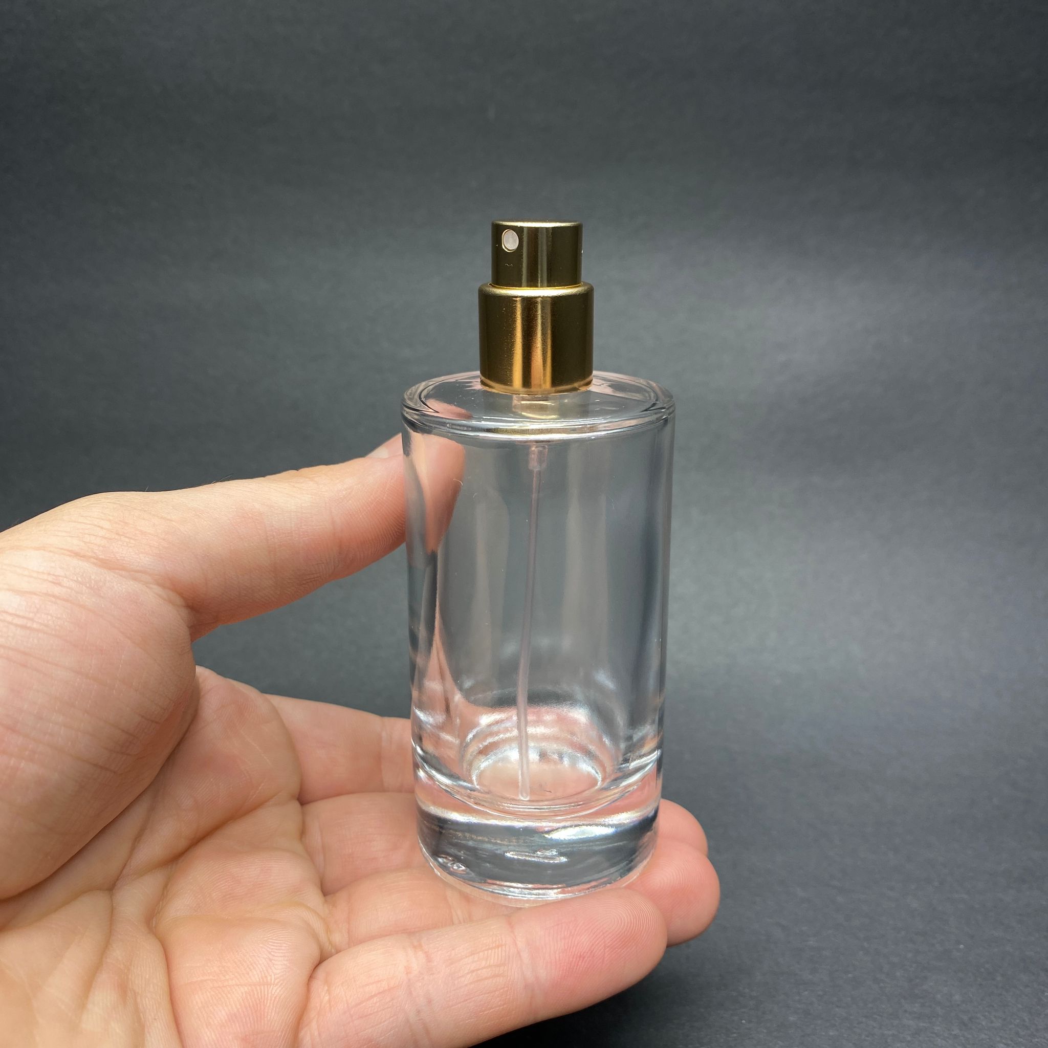 50 ML SİLİNDİR MODEL MARS PARFÜM ŞİŞESİ - GOLD METAL SPREYLİ (AĞIZ 15 MM GEÇME KOLAY KAPAMA)