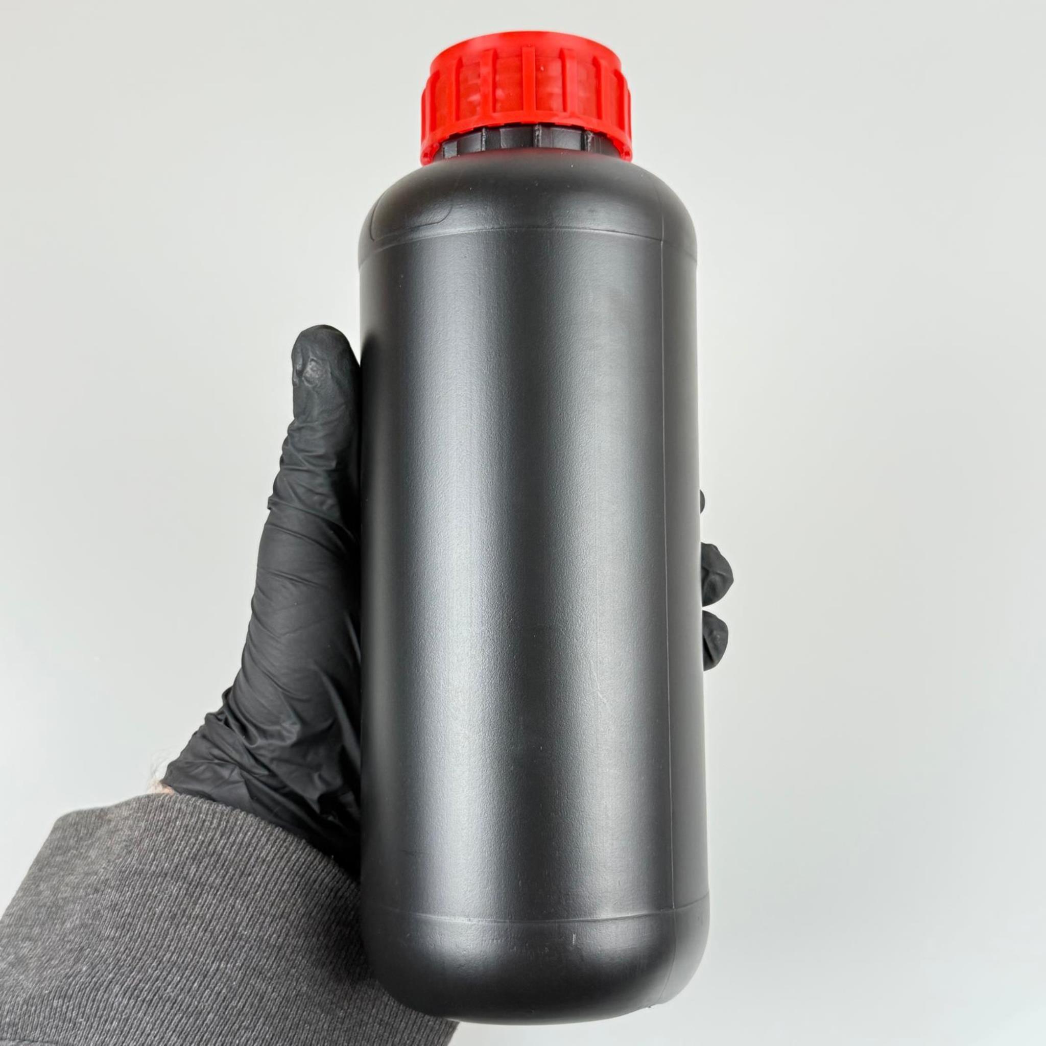 1 LT ZİRAİ İLAÇ BİDONU SİYAH + KIRMIZI ALÜMİNYUM FOLYOLU İNDİKSİYON CONTA SK50 KAPAK + KENDİNDEN YAPIŞKANLI KÖPÜK CONTALI - 1000 CC PE POLİETİLEN TARIM BİDON
