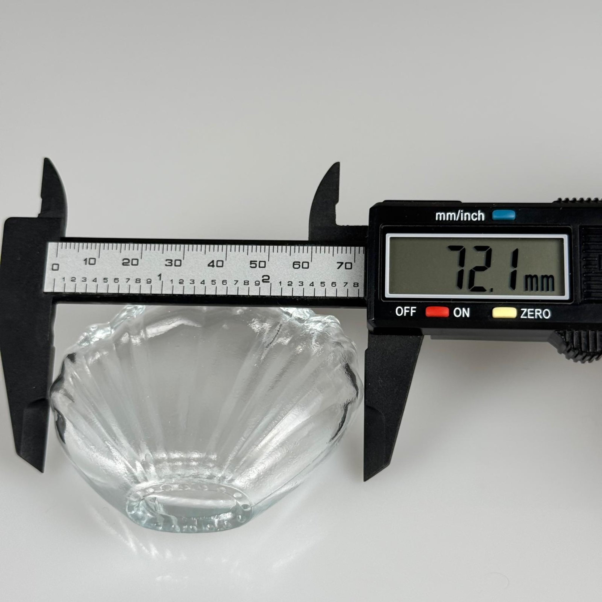 45 CC İSTİRİDYE MODEL CAM ŞİŞE + GOLD ALÜMİNYUM METAL KAPAKLI TAKIM - 45 ML PRESTİJLİ ŞİŞE