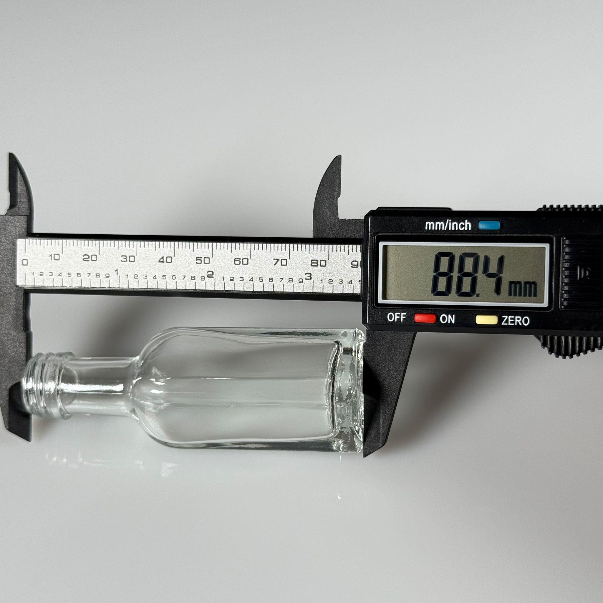 20 CC MARASKA KÖŞELİ CAM ŞİŞE KAPAKSIZ (18 AĞIZ) - 20 ml kare cam şişe