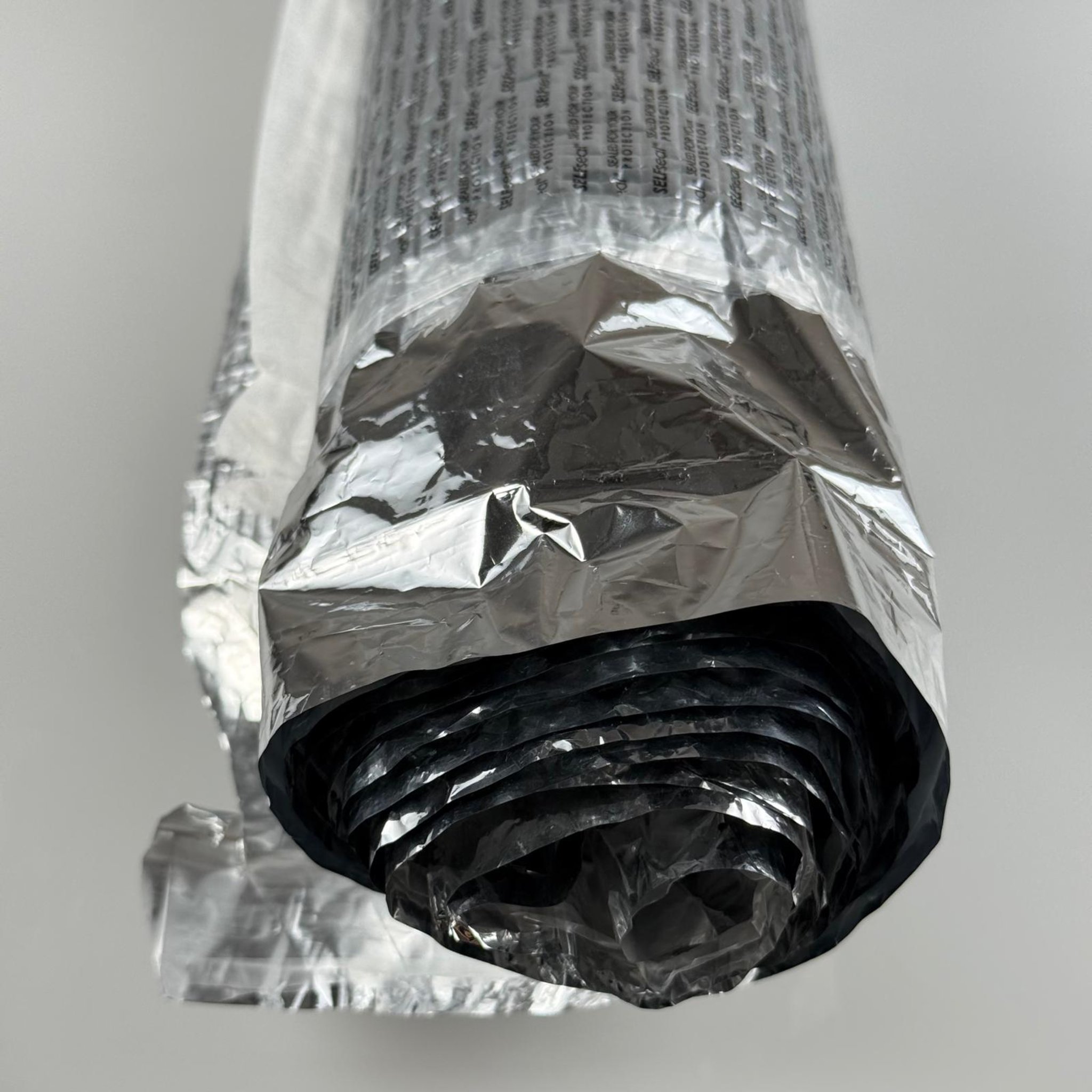 Alüminyum Yansıtıcı Bariyer - 1 MT (ENİ 95 CM) - arabanın ön konsolunu güneşten korur, ışığı yansıtır, su ve güneş koruması sağlar